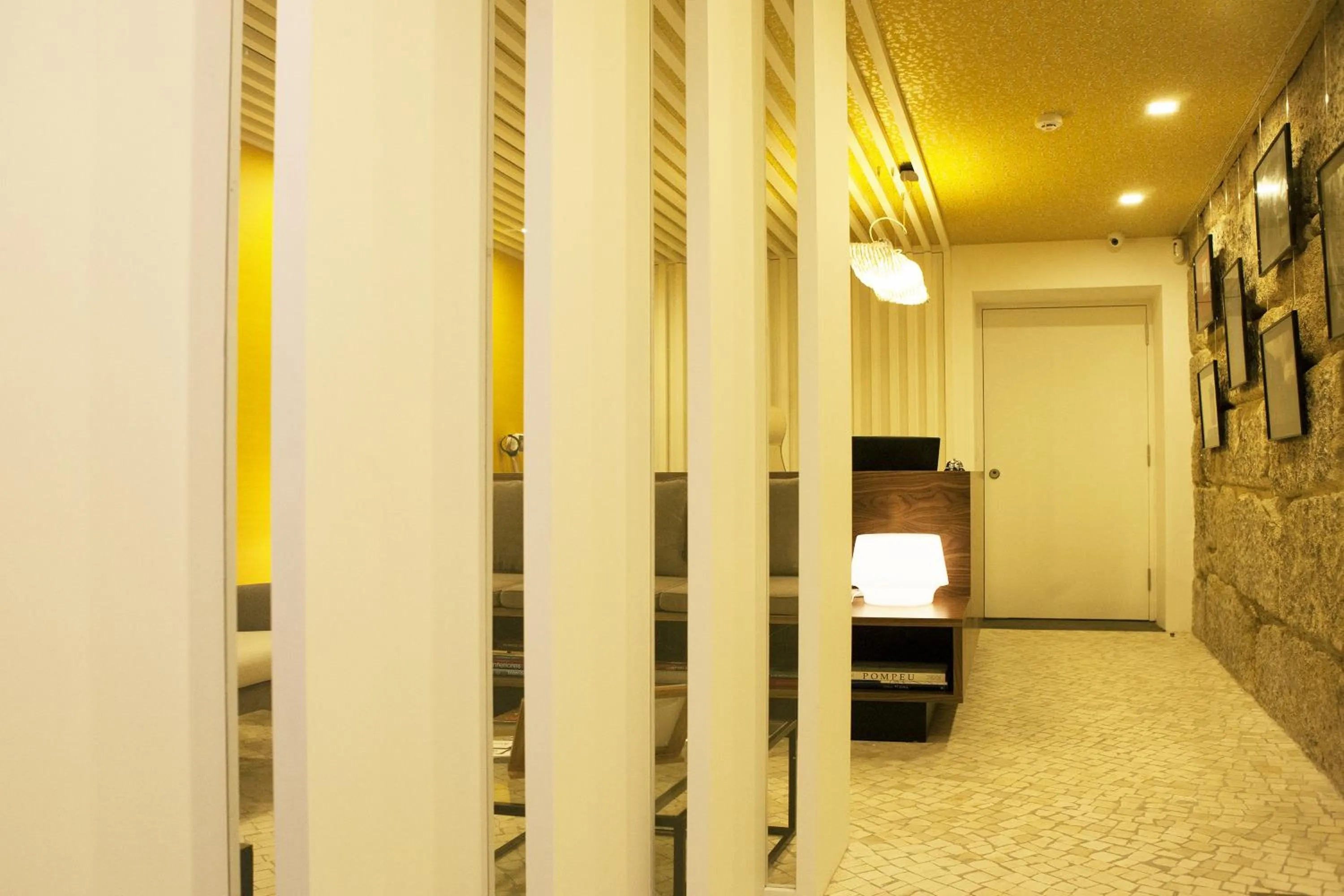 Lobby or reception in In Porto Gallery Guesthouse