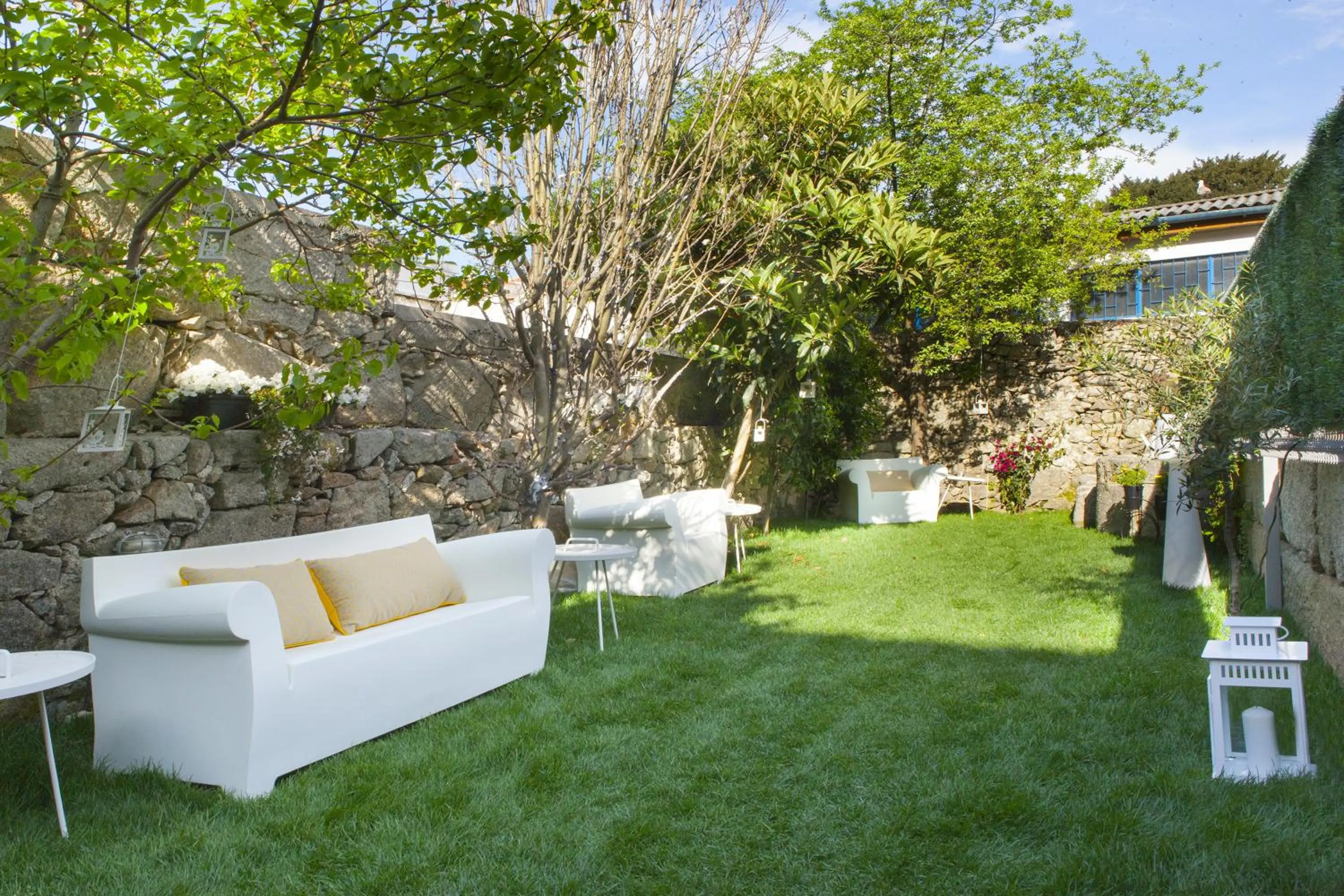 Garden in In Porto Gallery Guesthouse