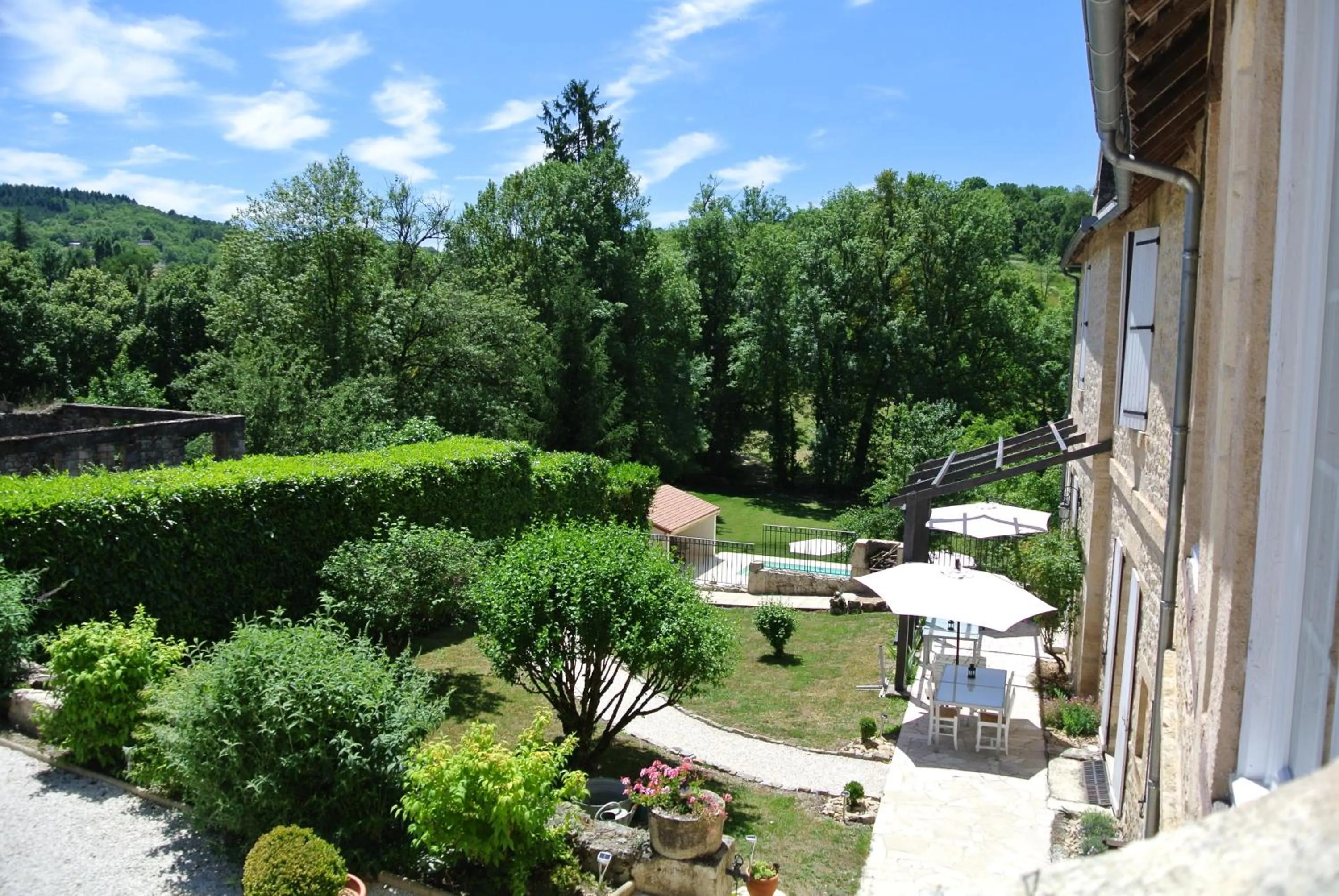 Garden view in Chambre d'hôtes Au jardin de la Bachellerie
