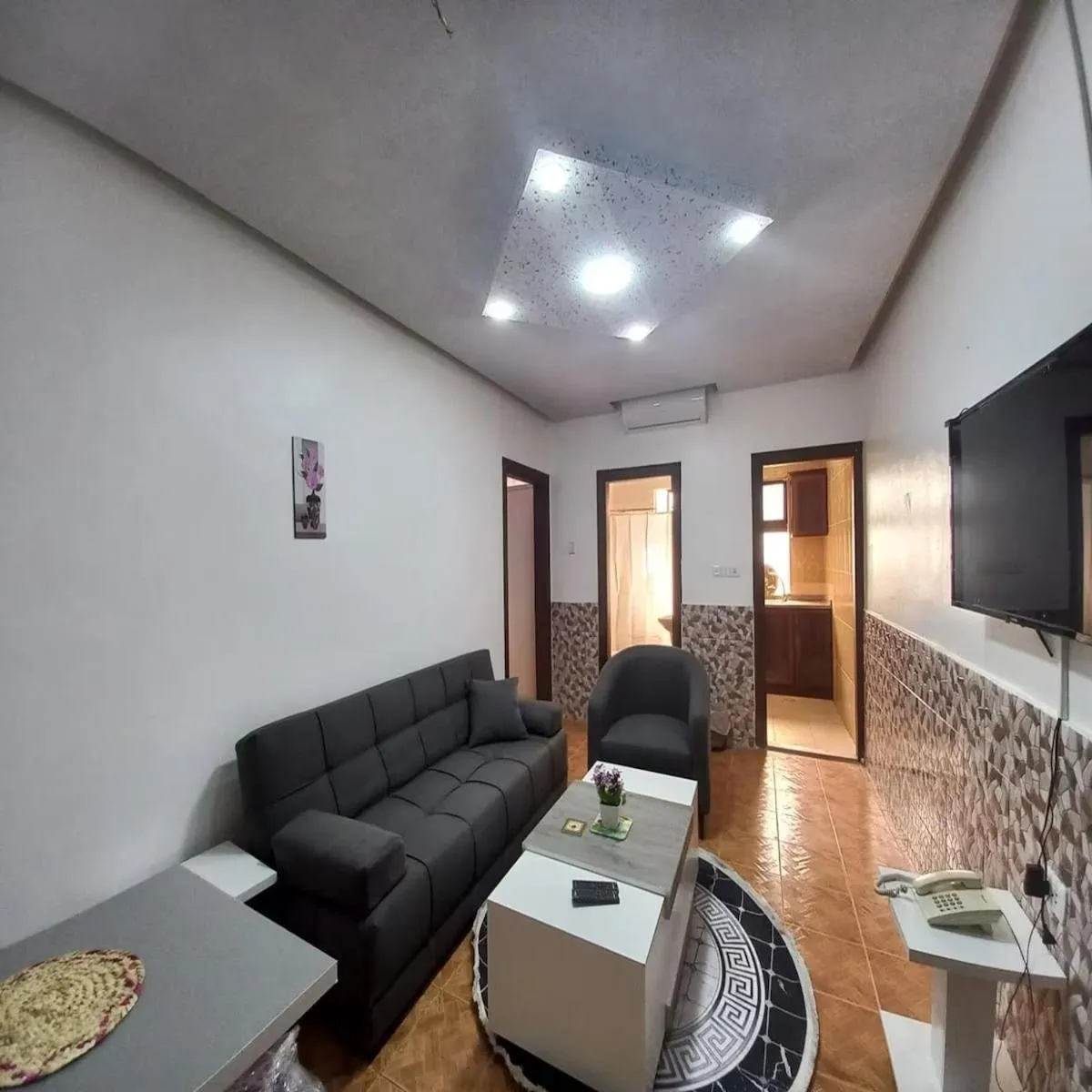 Al-Nujoom Hotel Suites