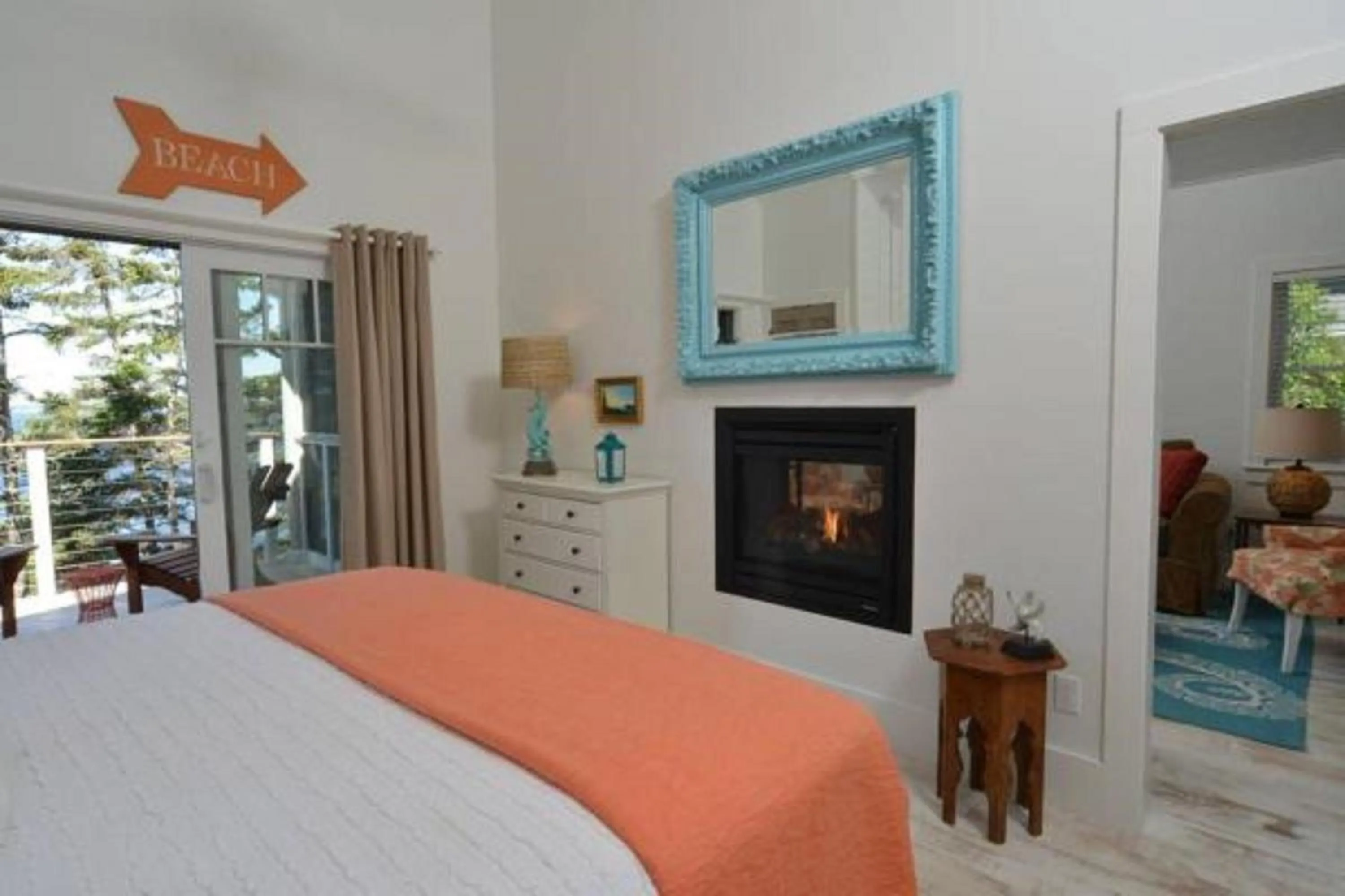 Bedroom, Bed in Newagen Seaside Inn