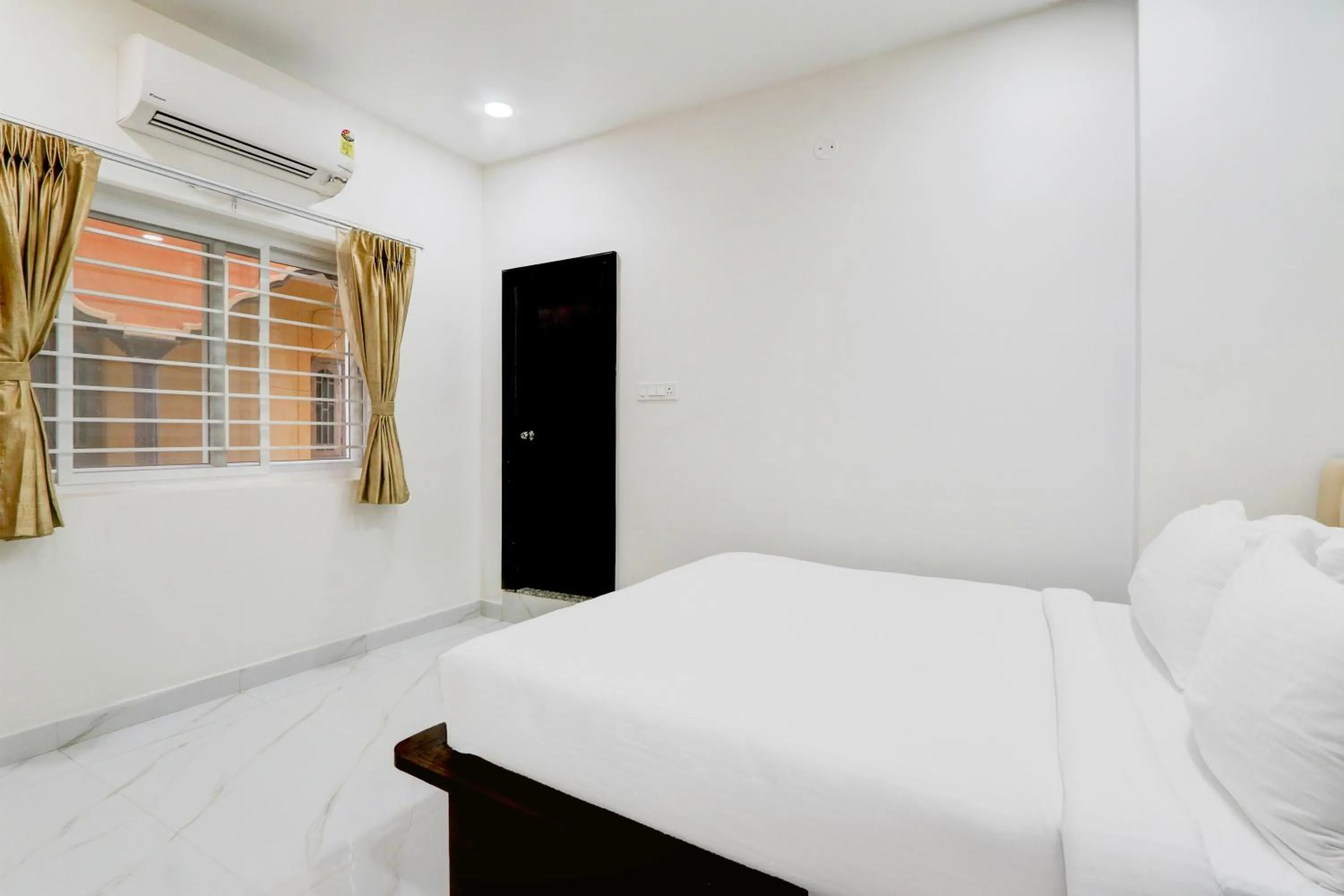 Bedroom, Bed in Palette by CheckIn Chanda Nagar Near GSM Mall