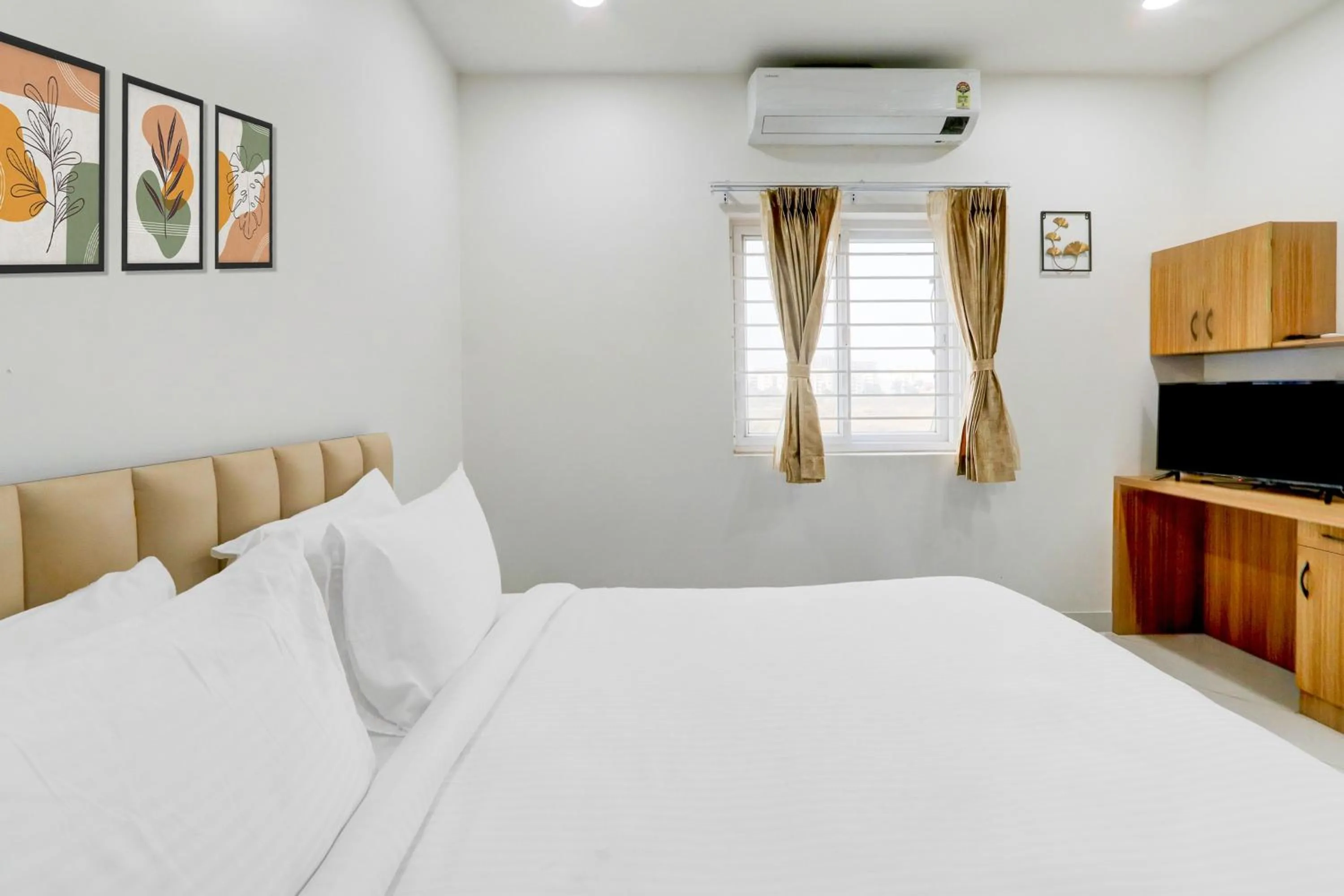 Bedroom, Bed in Palette by CheckIn Chanda Nagar Near GSM Mall