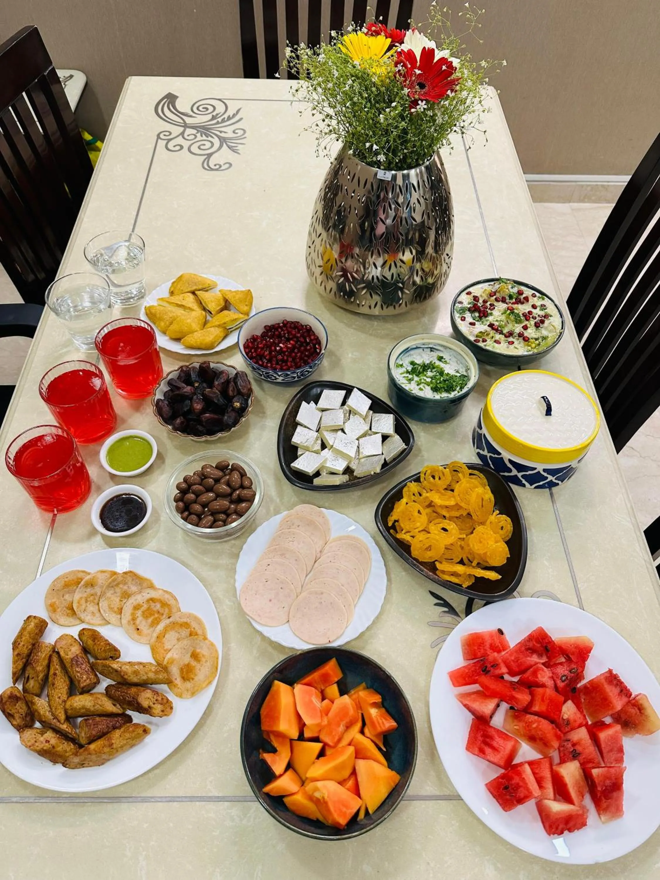 Breakfast in Abode Residency near USA Embassy Delhi Safdarjung Enclave New Delhi