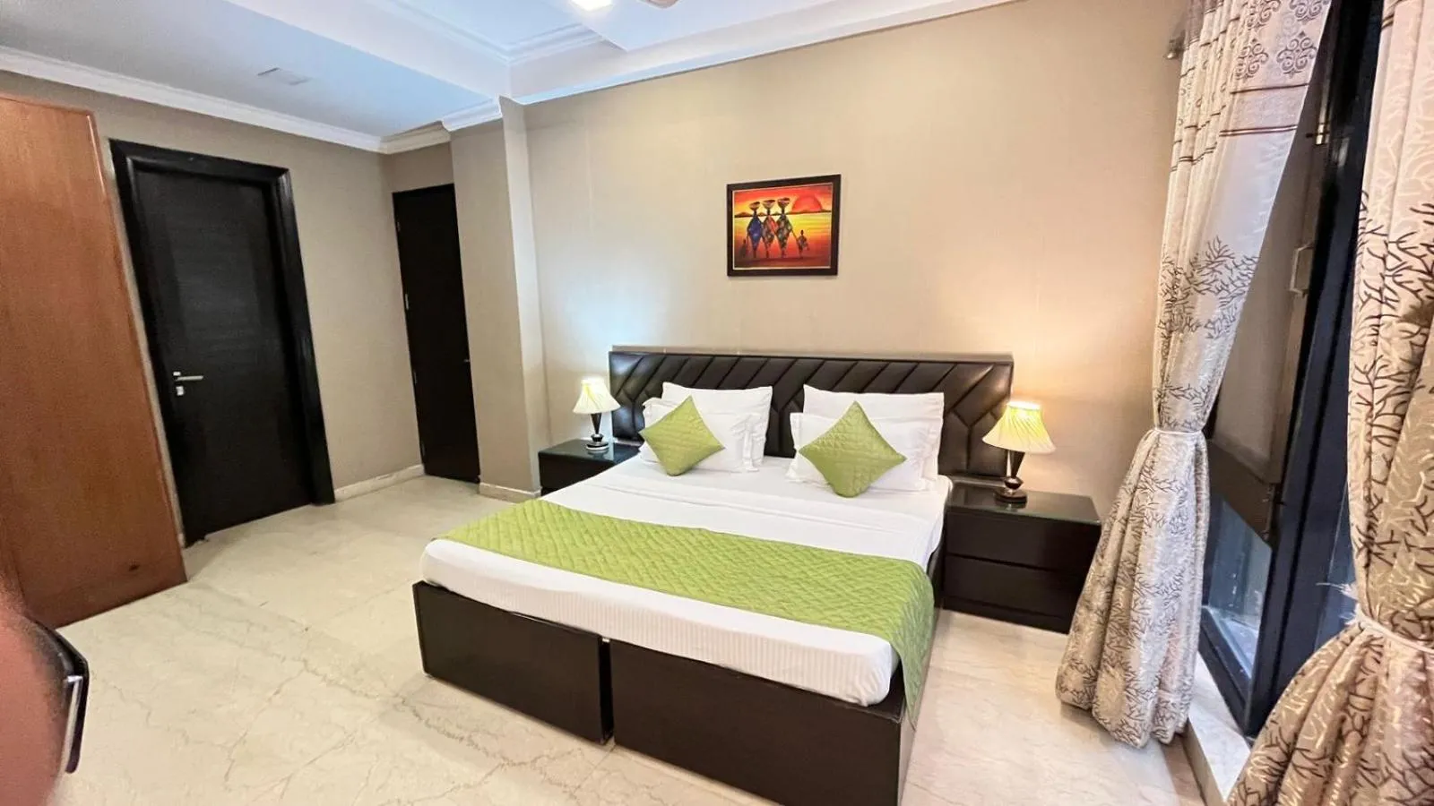 Bed in Abode Residency near USA Embassy Delhi Safdarjung Enclave New Delhi