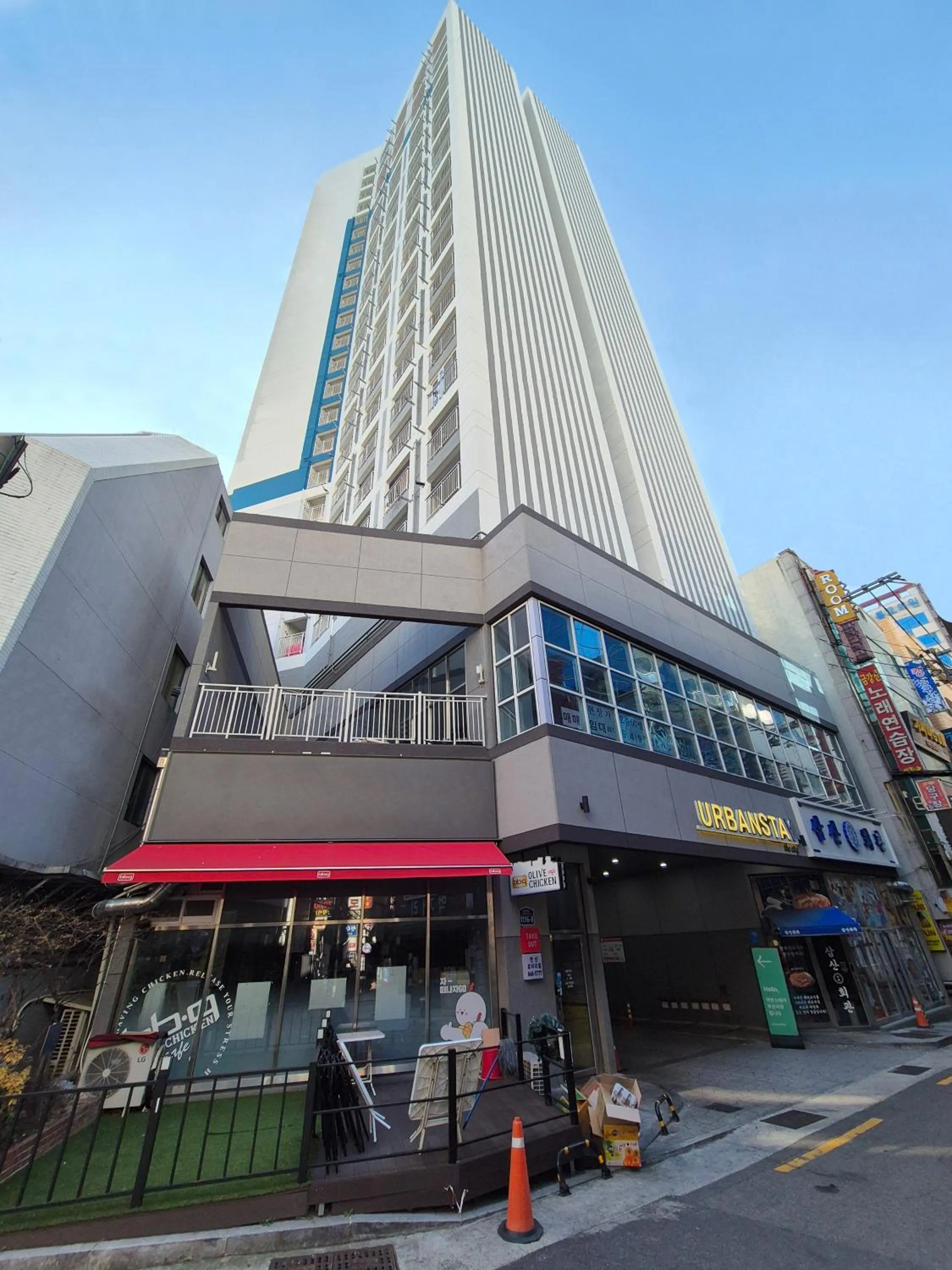 Property building in W Stay Hotel Busan City Hall