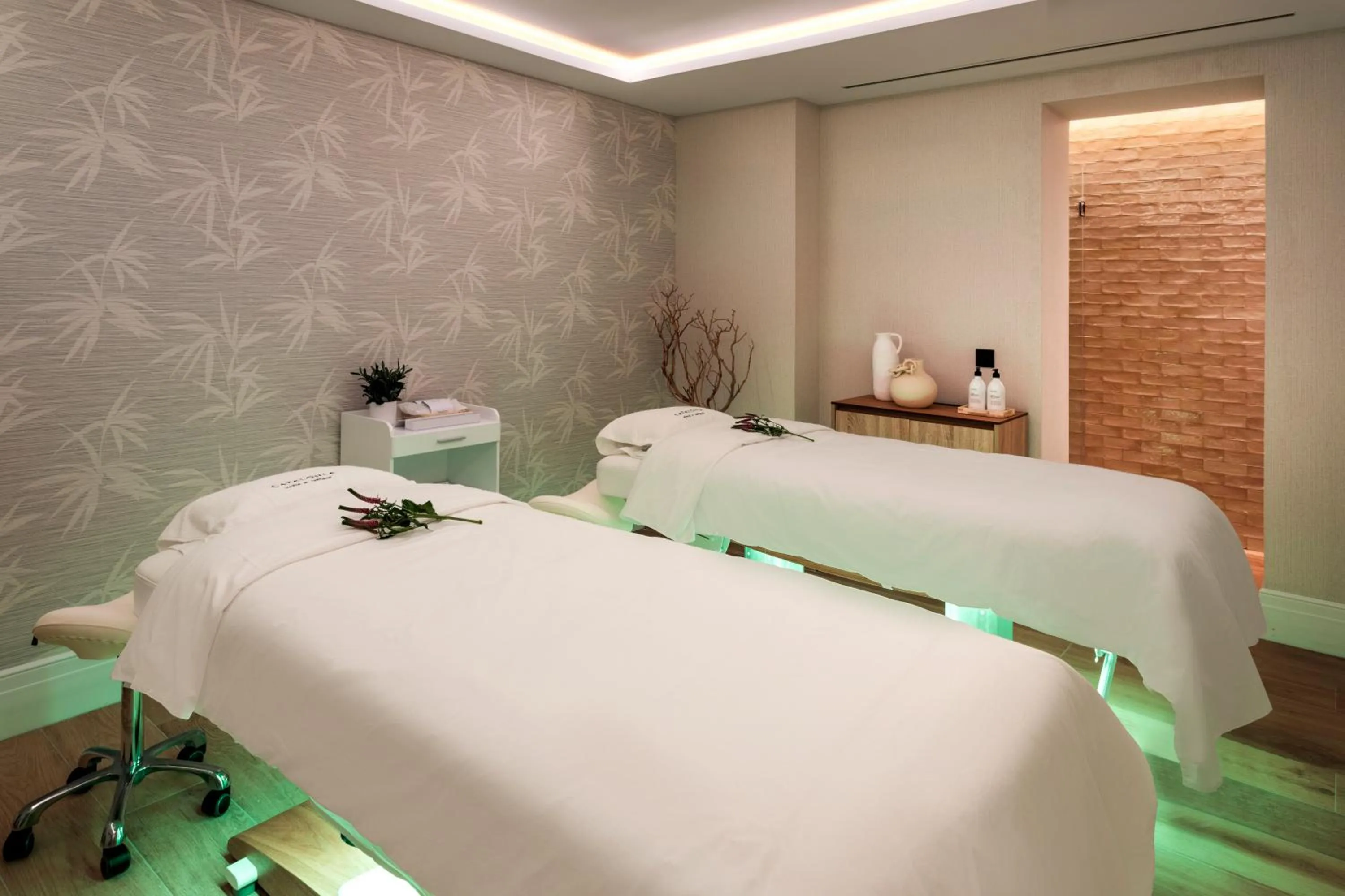 Massage in Catalonia Plaza España Hotel & Spa