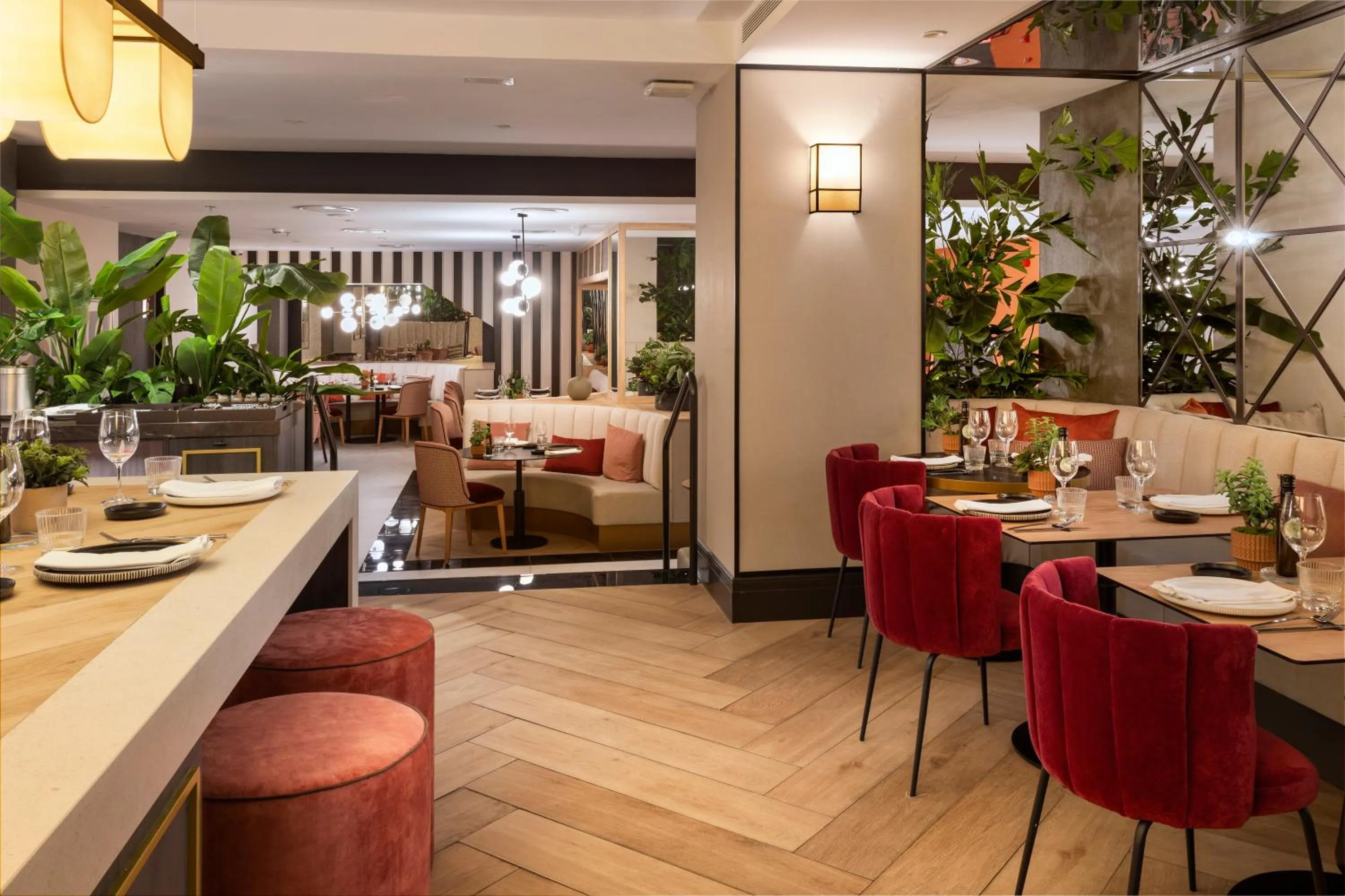 Restaurant/places to eat in Catalonia Plaza España Hotel & Spa