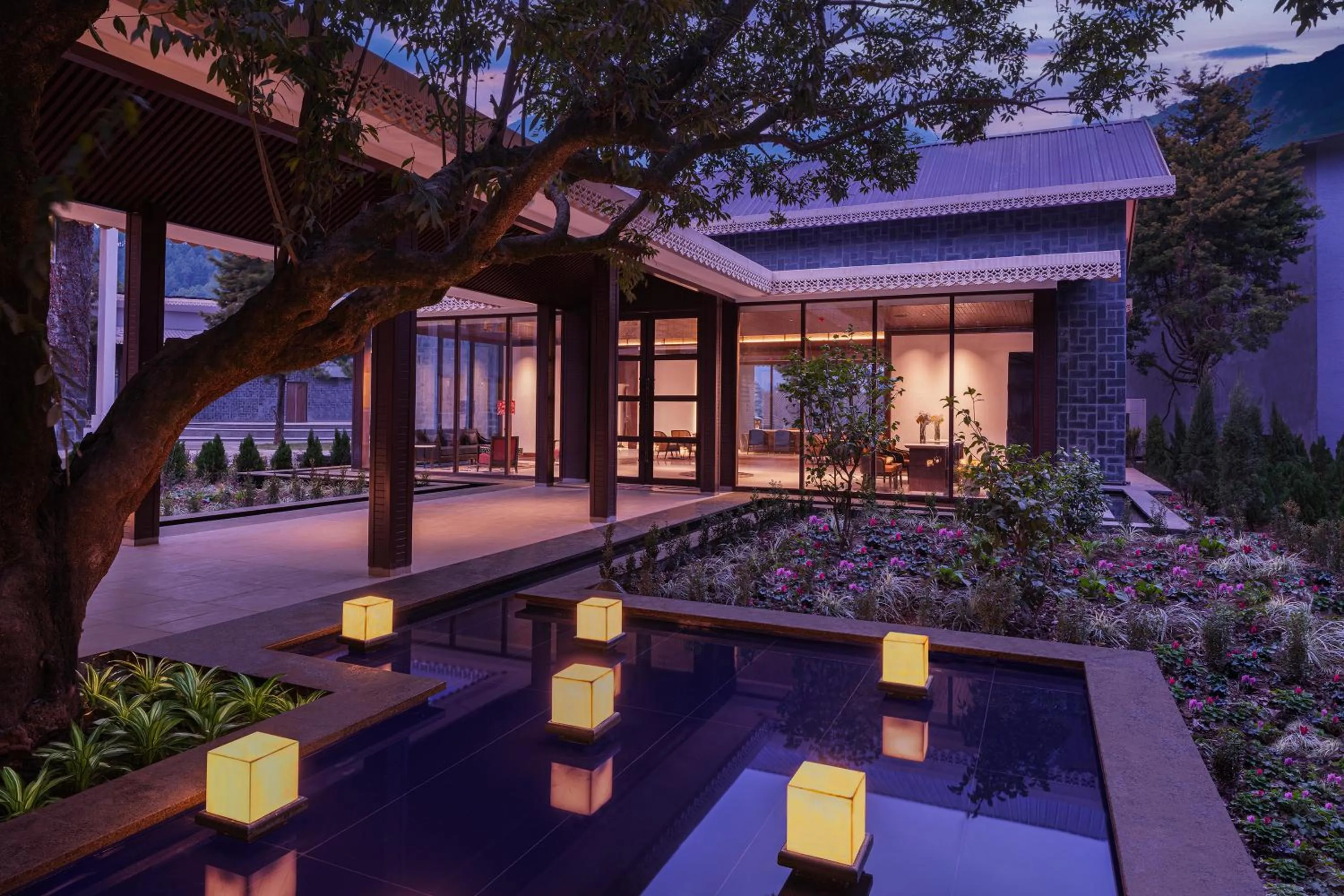 Facade/entrance in Naukuchia House, Naukuchiatal - IHCL SeleQtions