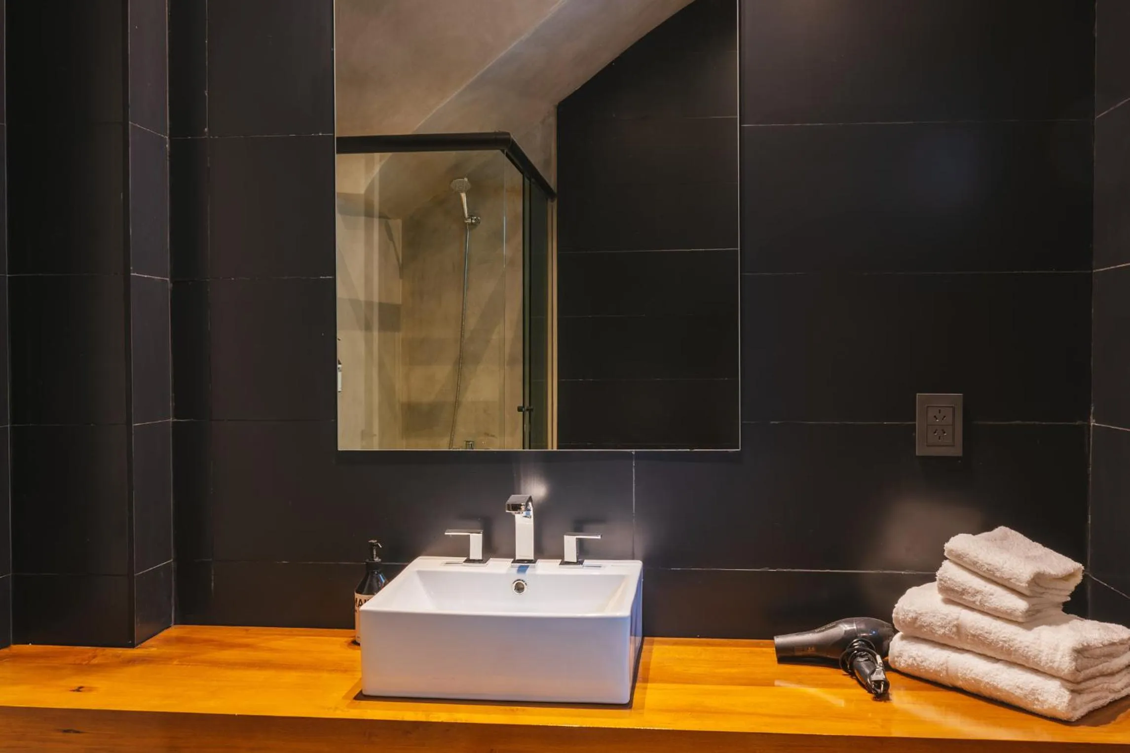 Bathroom in Main By Babel