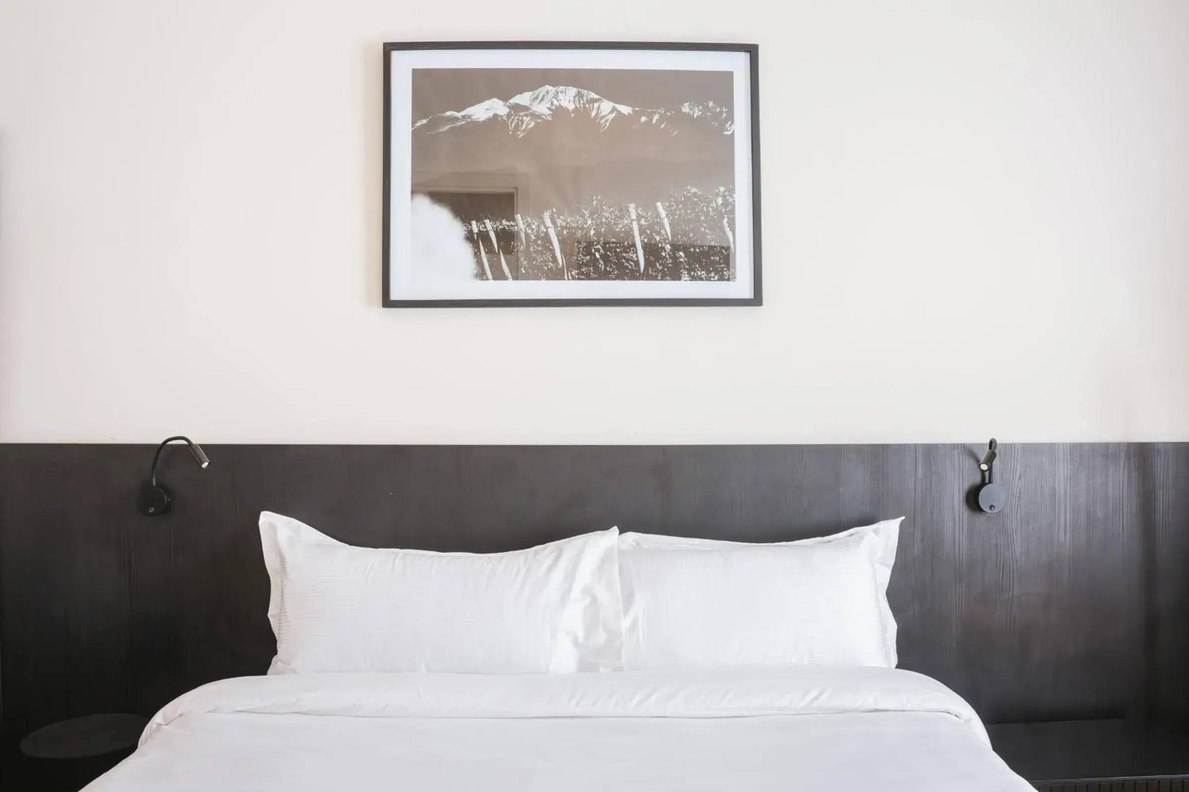 Bed in Main By Babel Bed in Main By Babel