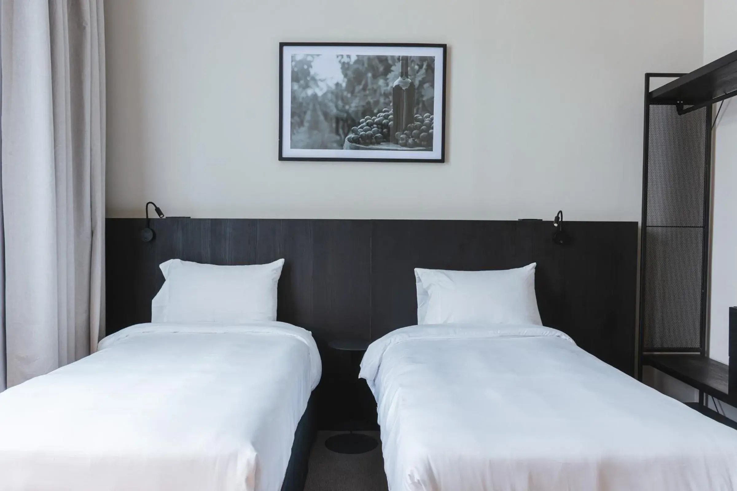 Bed in Main By Babel Bed in Main By Babel