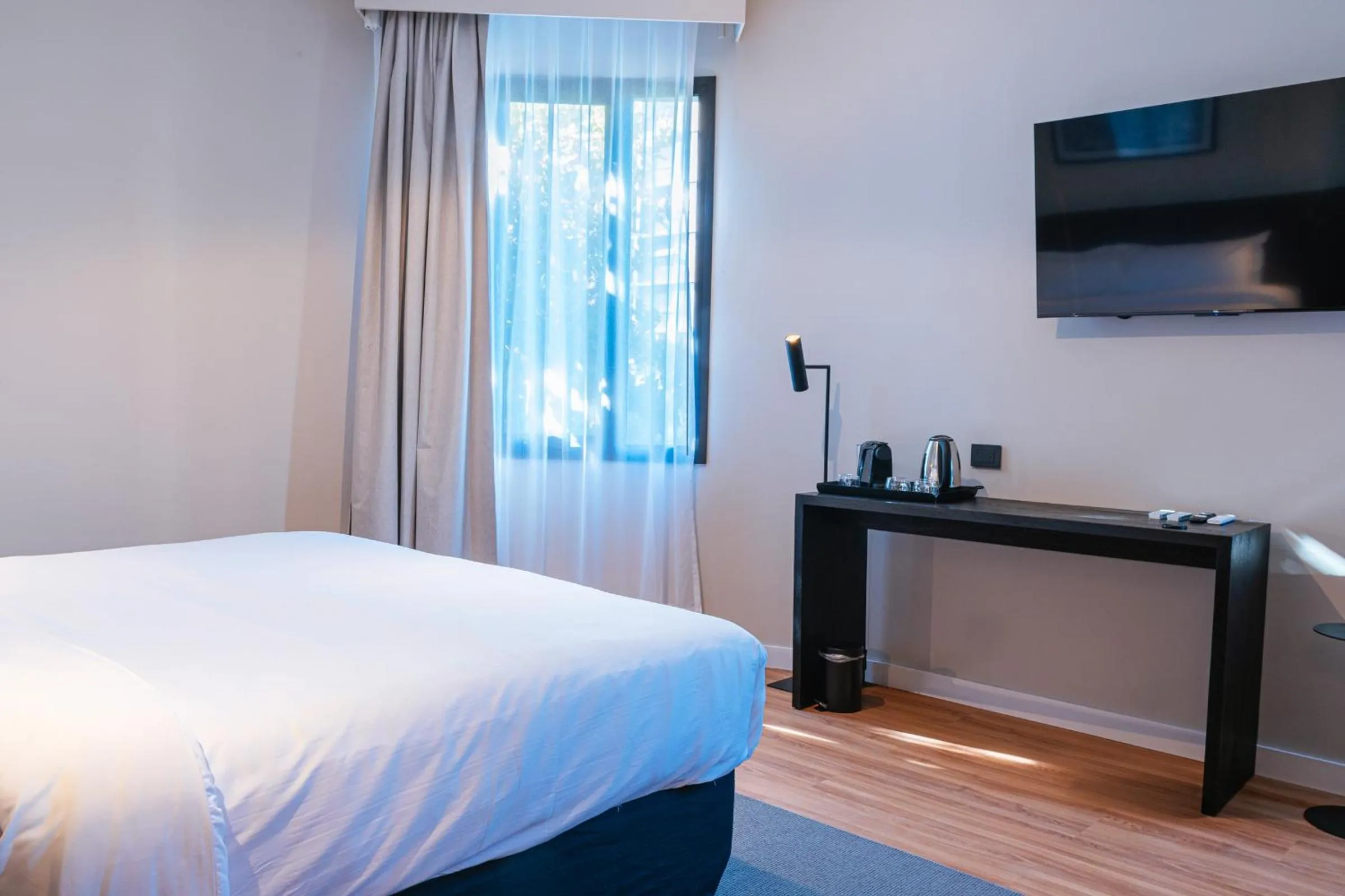 Bed in Main By Babel