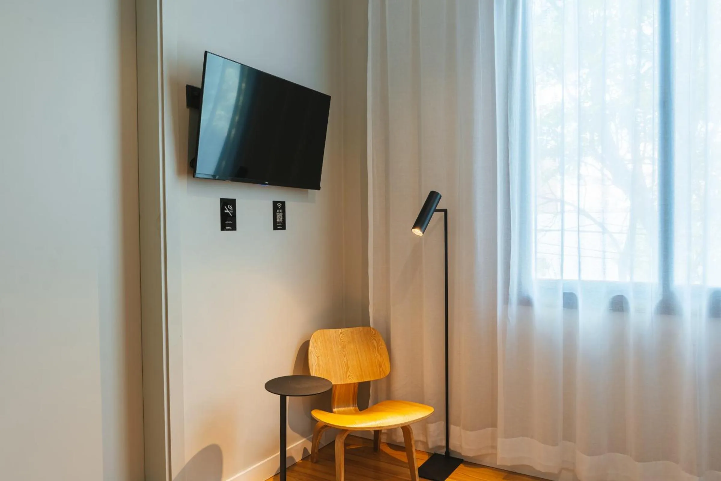 TV and multimedia in Main By Babel