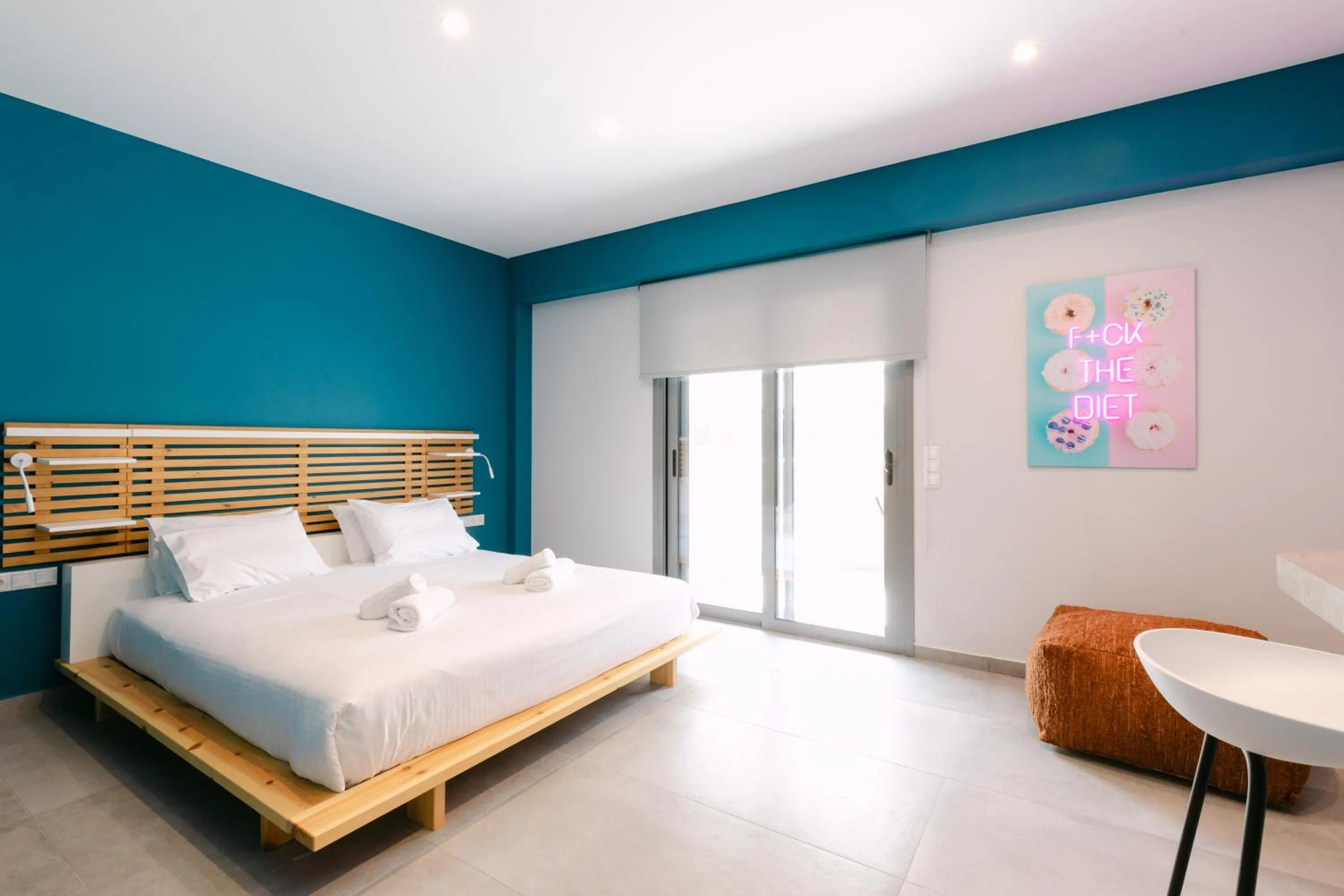 Photo of the whole room, Bed in 11 Reasons Why Metaxourgeio