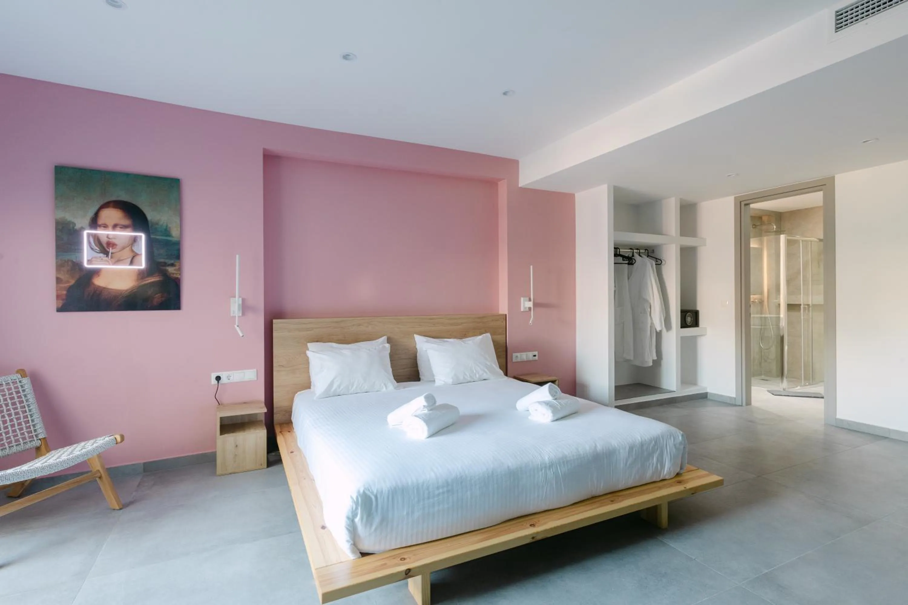 Bed in 11 Reasons Why Metaxourgeio