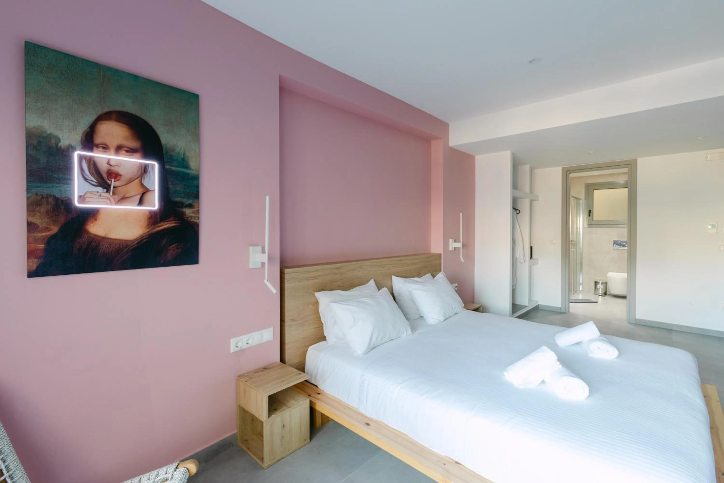 Bed in 11 Reasons Why Metaxourgeio