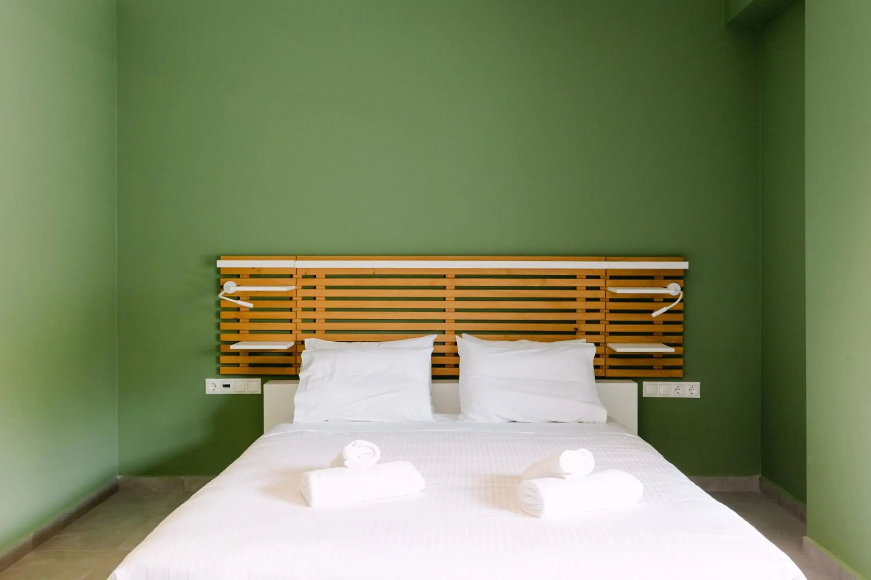 Bed in 11 Reasons Why Metaxourgeio Bed in 11 Reasons Why Metaxourgeio