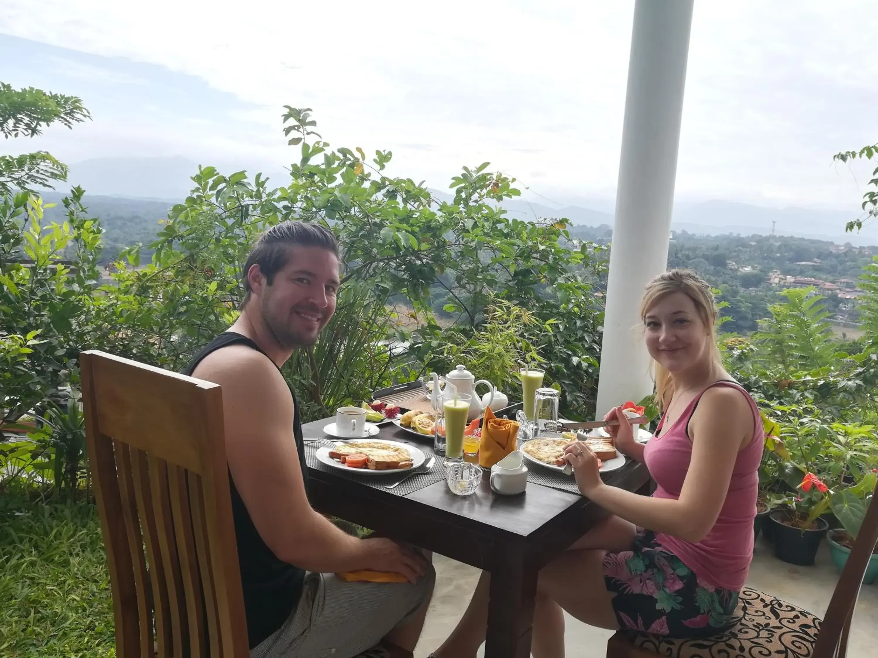 Restaurant/places to eat in Villa Arunalu Kandy Restaurant/places to eat in Villa Arunalu Kandy