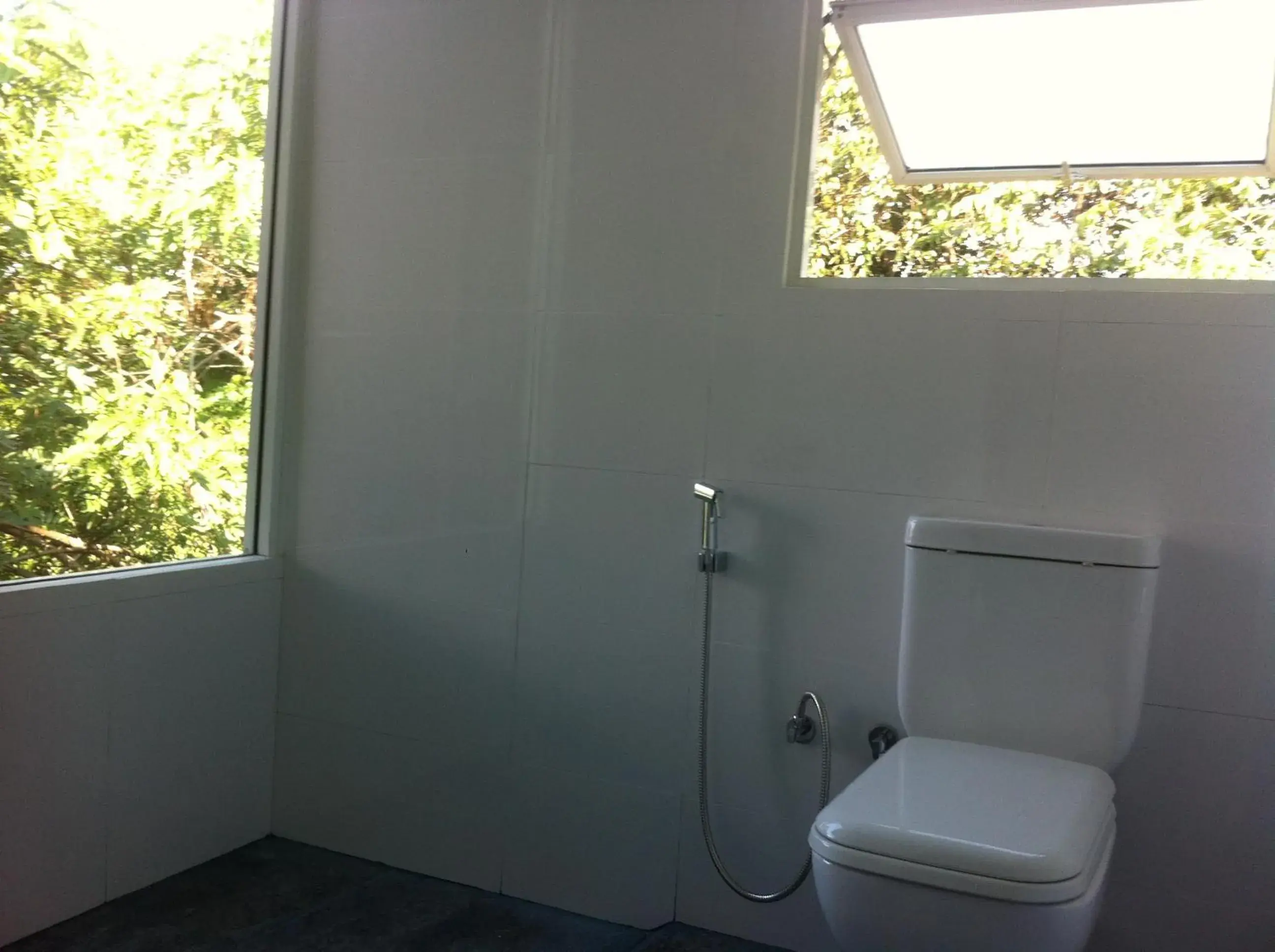 Bathroom in Villa Arunalu Kandy Bathroom in Villa Arunalu Kandy