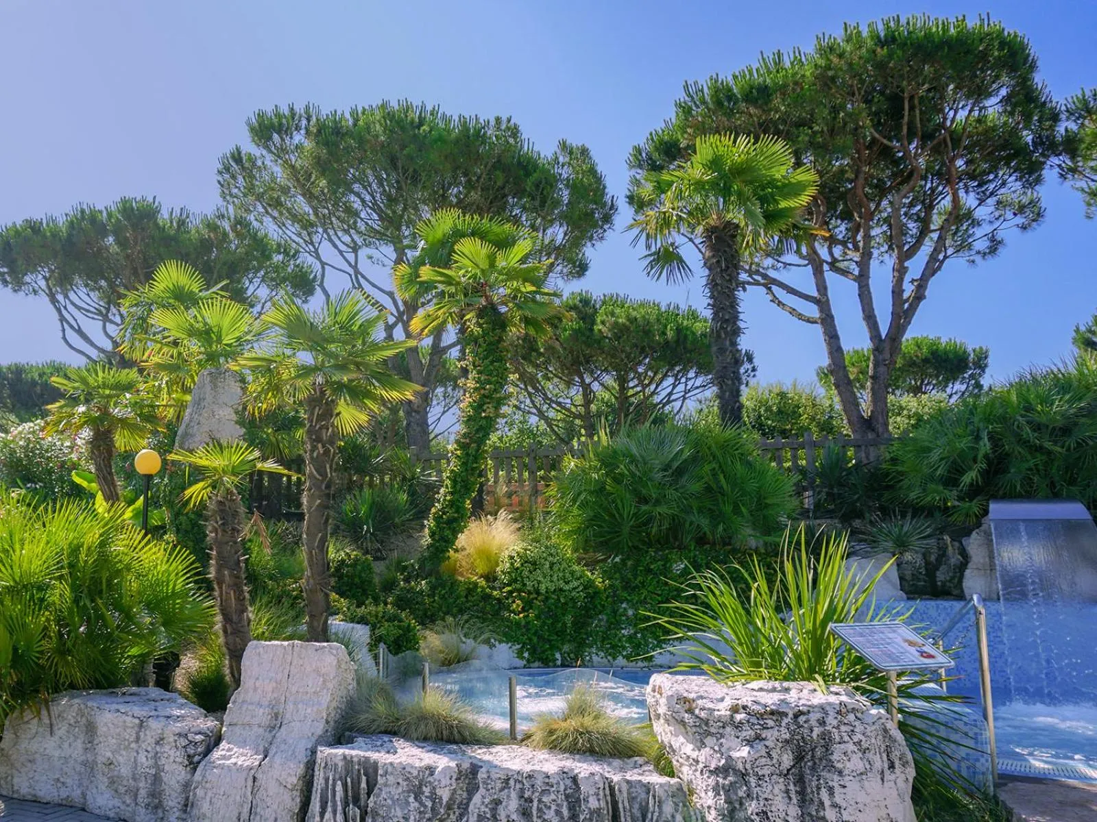 Swimming pool in Portofelice Camping Village
