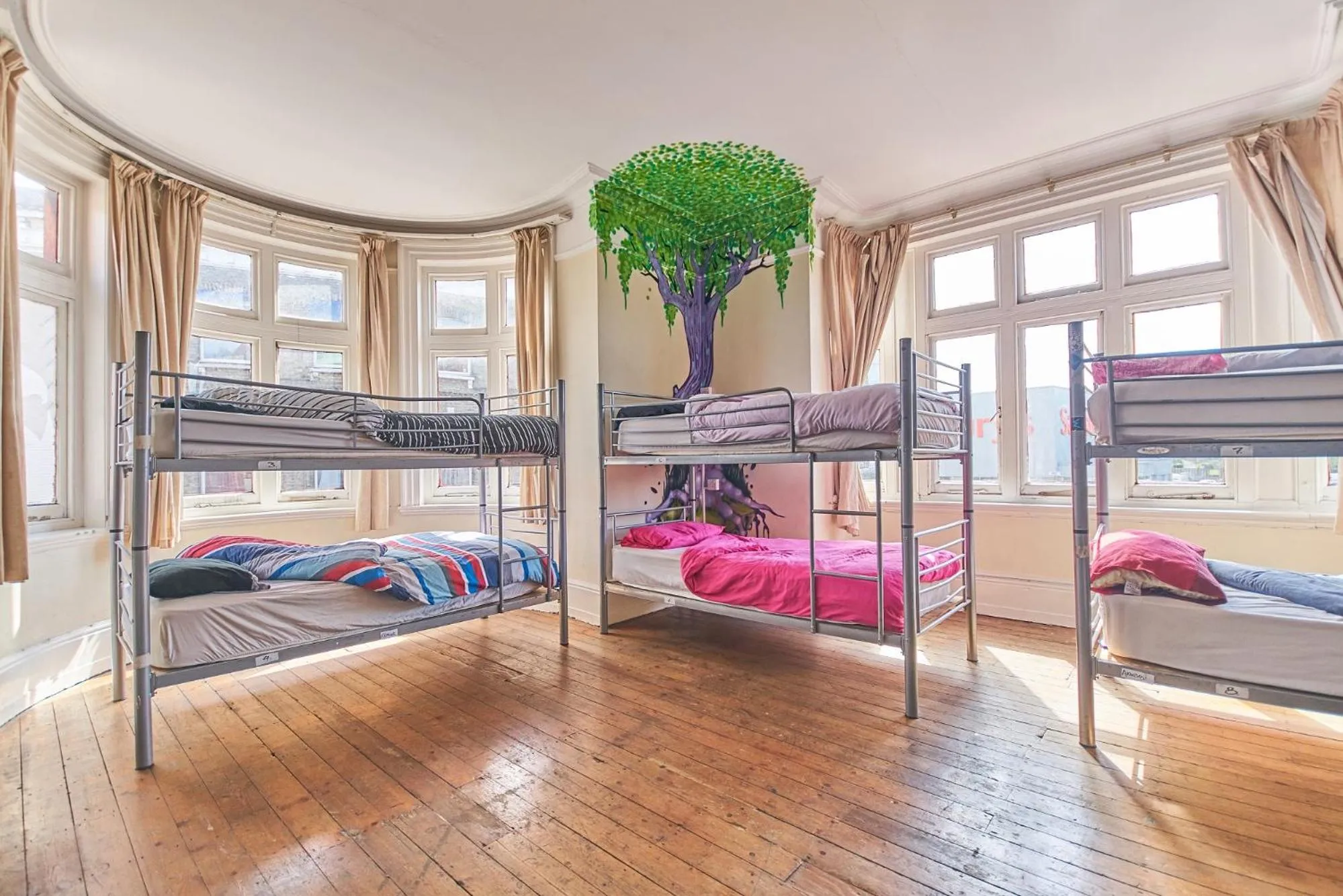 Bedroom, Bed in Hootananny Hostel