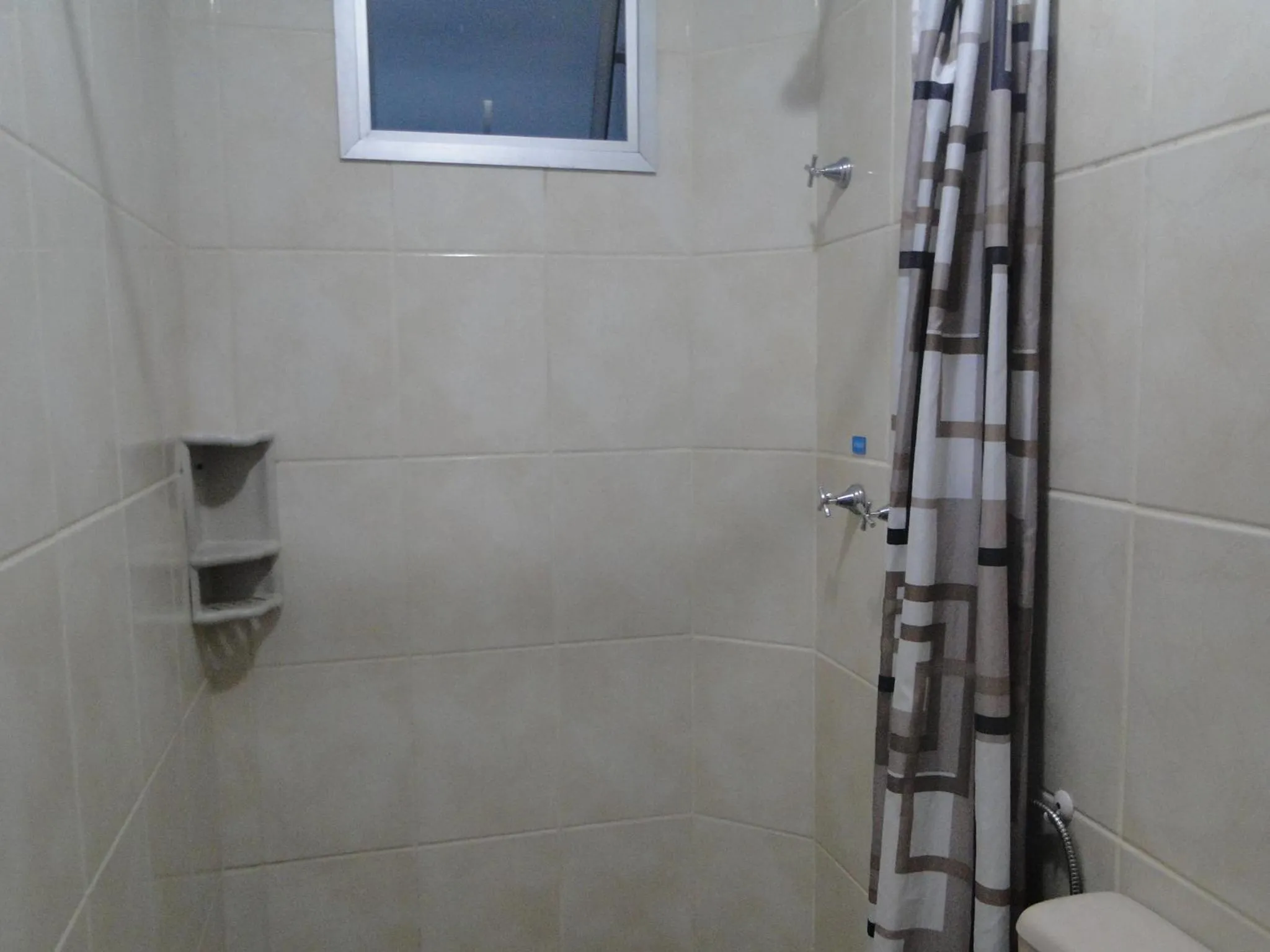 Shower in Pousada Majestic