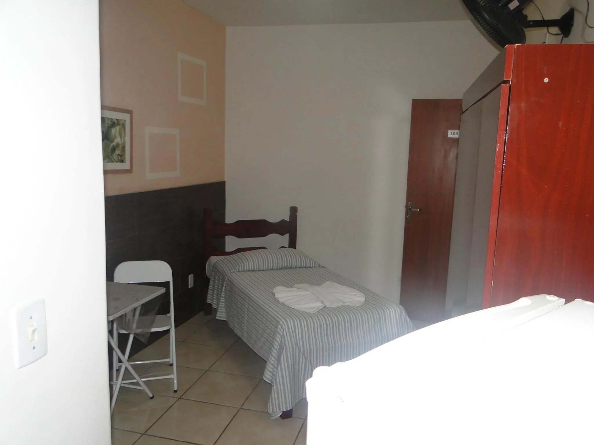 Photo of the whole room, Bed in Pousada Majestic