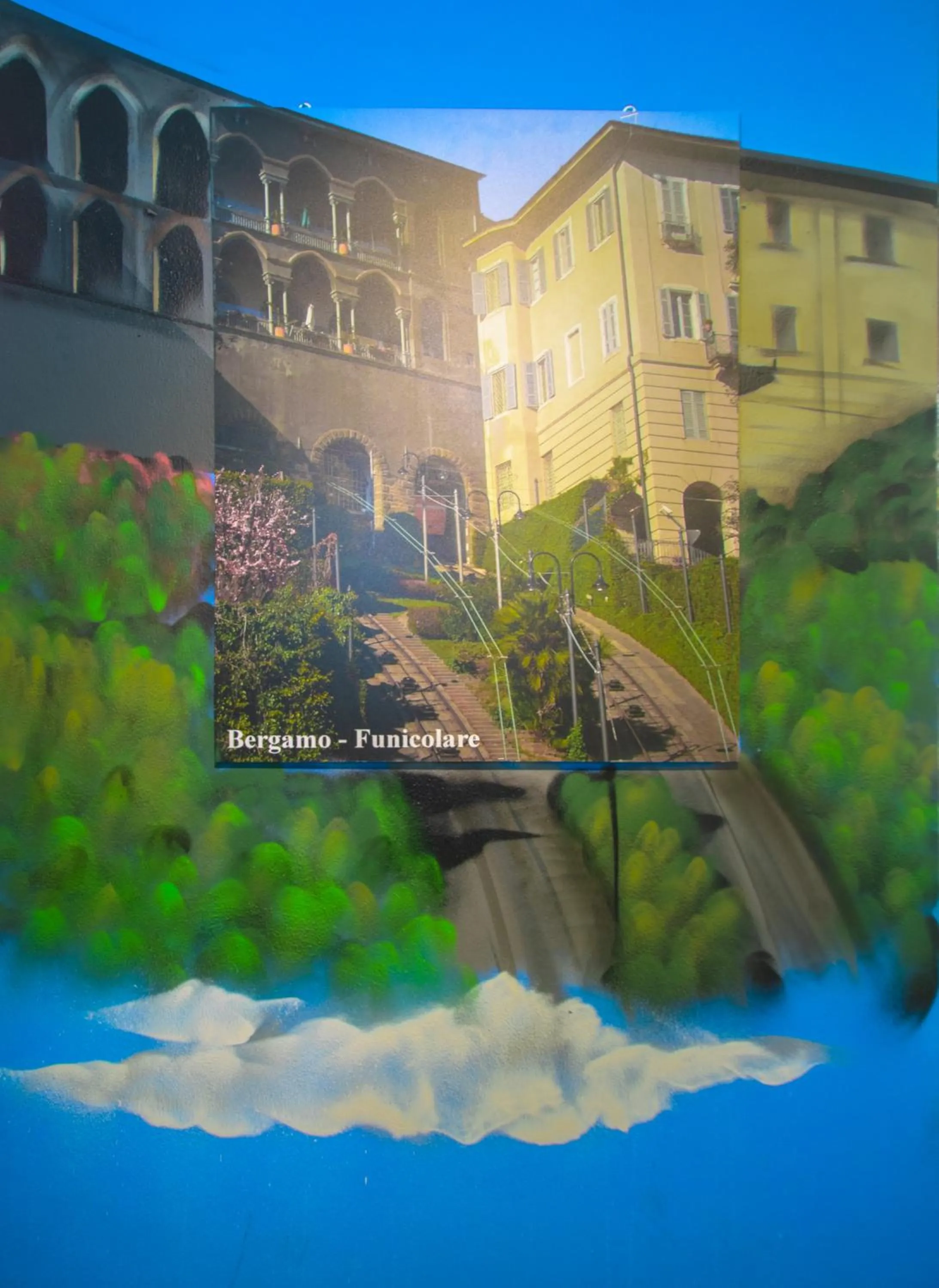 Decorative detail in Central Hostel BG