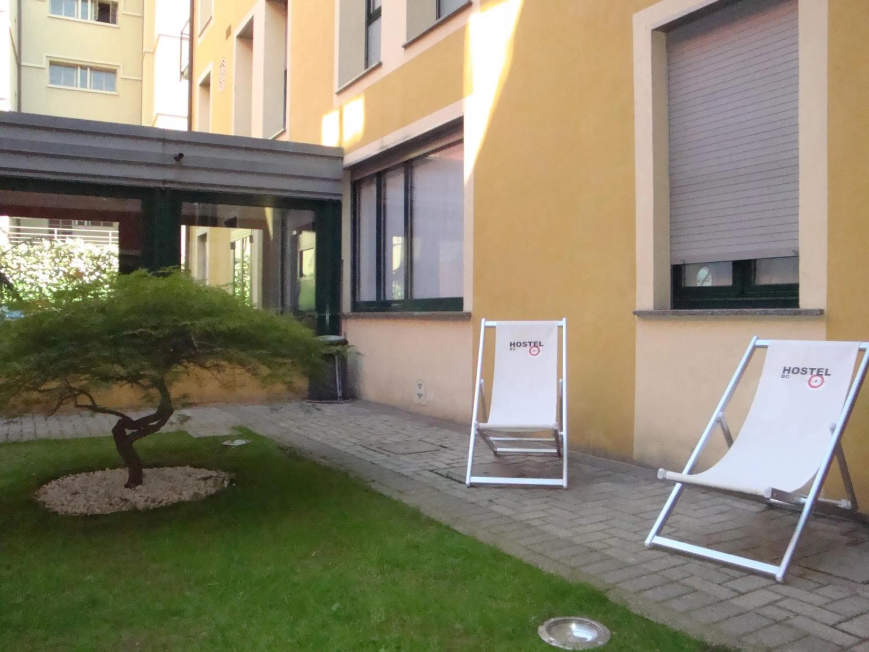 Garden in Central Hostel BG