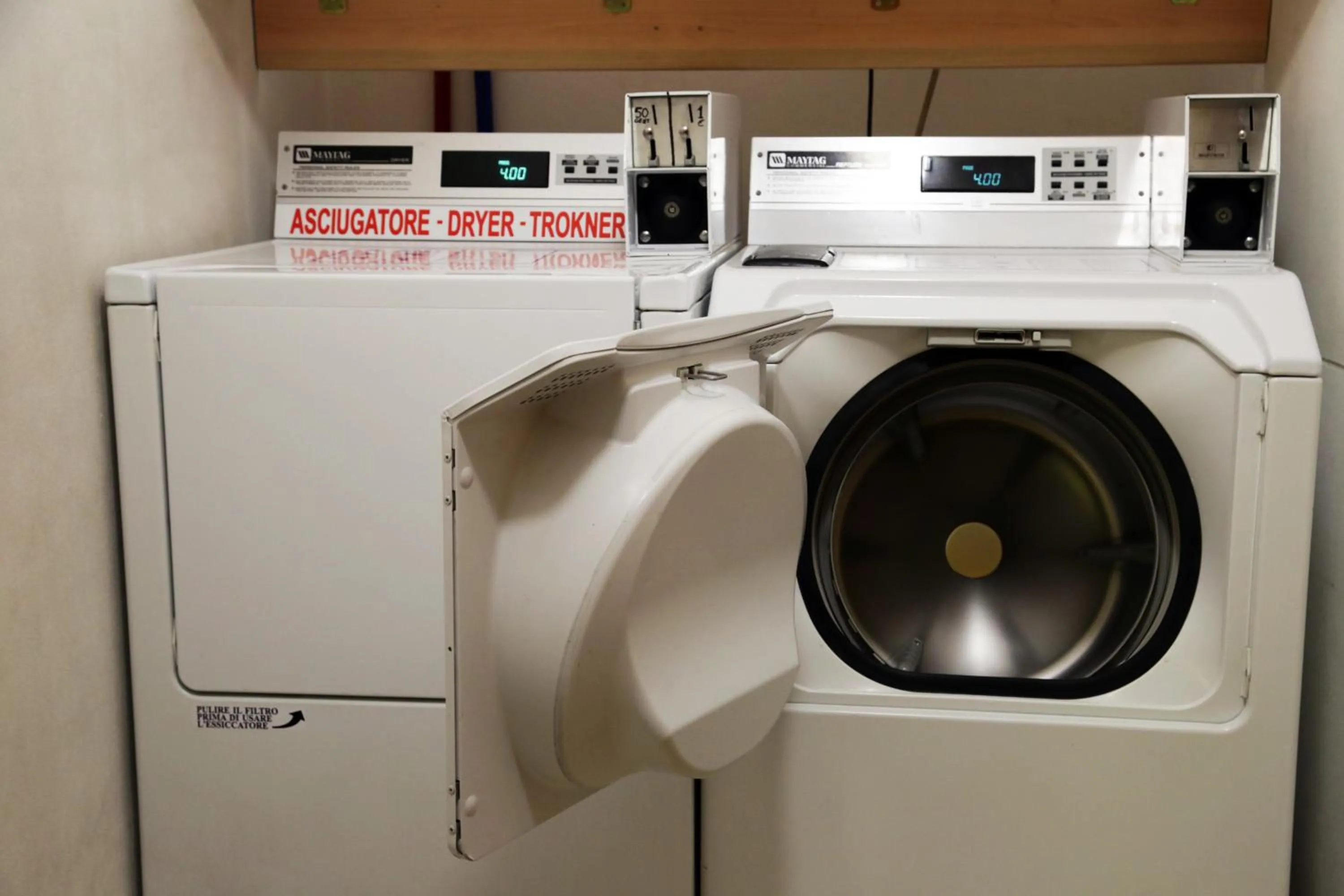 Area and facilities in Central Hostel BG