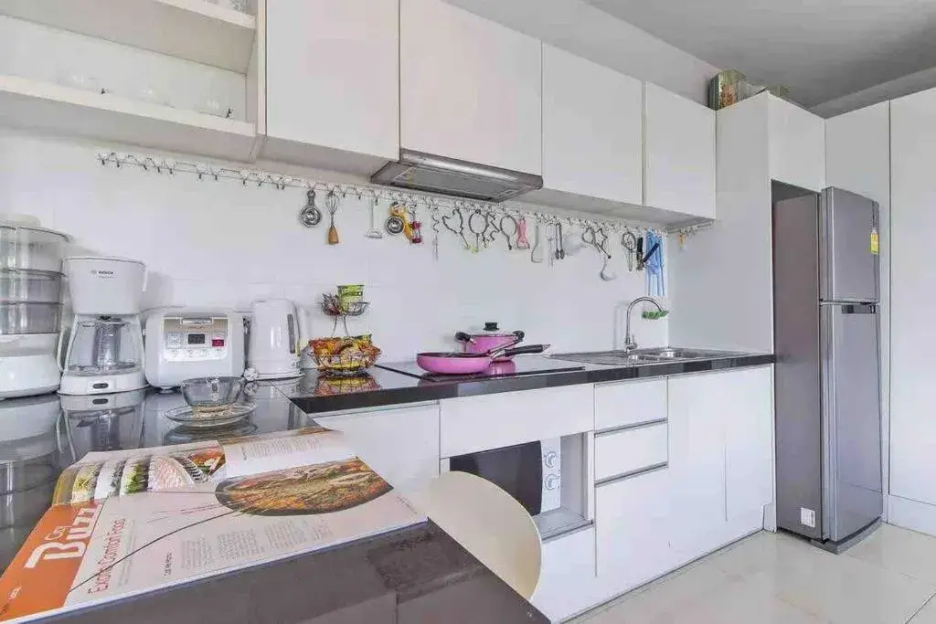Two-Bedroom Apartment in Atlantis Condo Resort pattaya by LJ Two-Bedroom Apartment in Atlantis Condo Resort pattaya by LJ