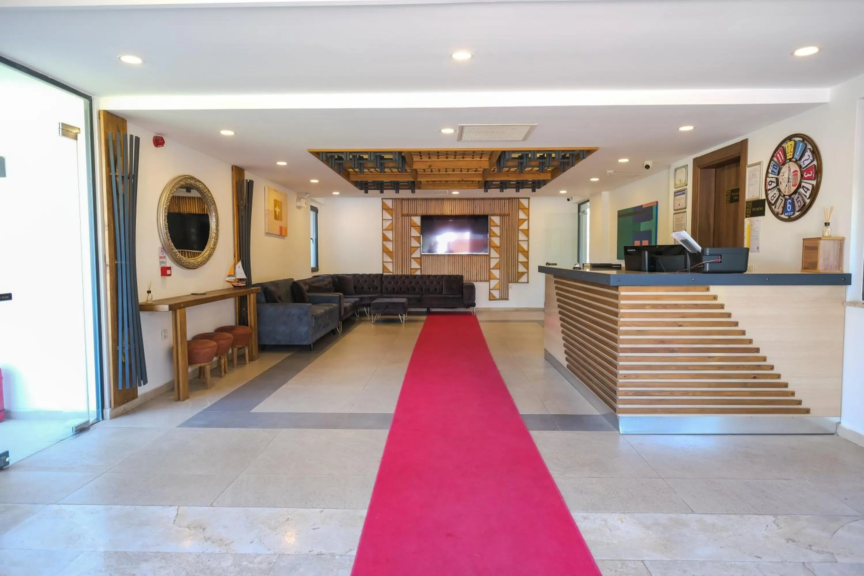 Lobby or reception in Çınar Butik Hotel Bodrum