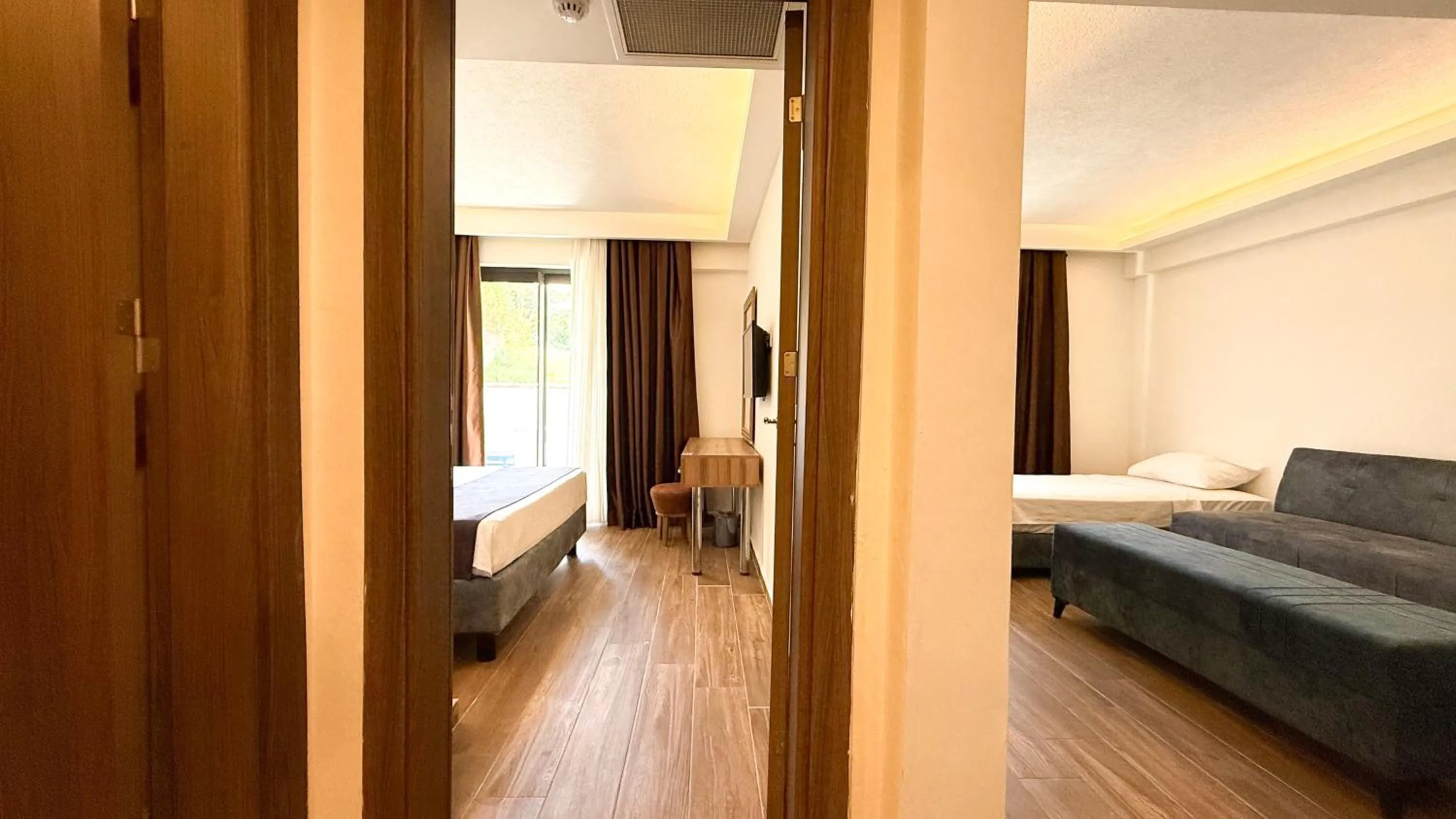 Living room, Bed in Çınar Butik Hotel Bodrum