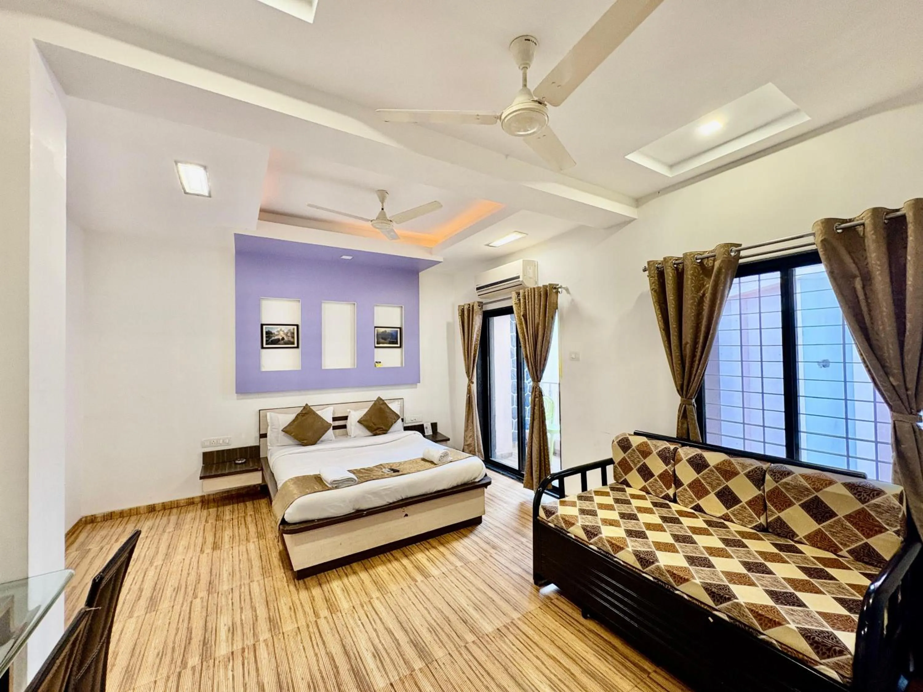 Bed in Le Tranquil Resort