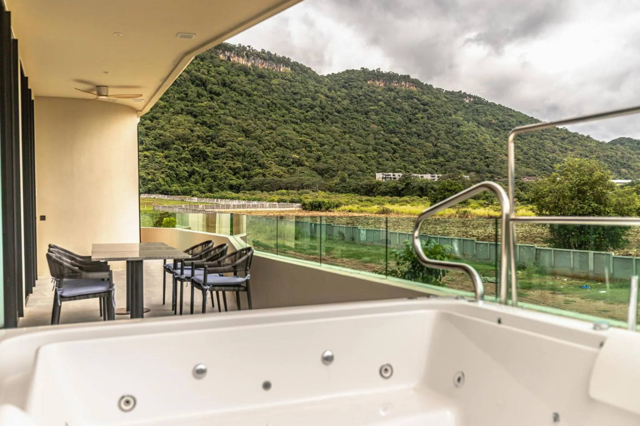 Viewpoint Khaoyai Hotel