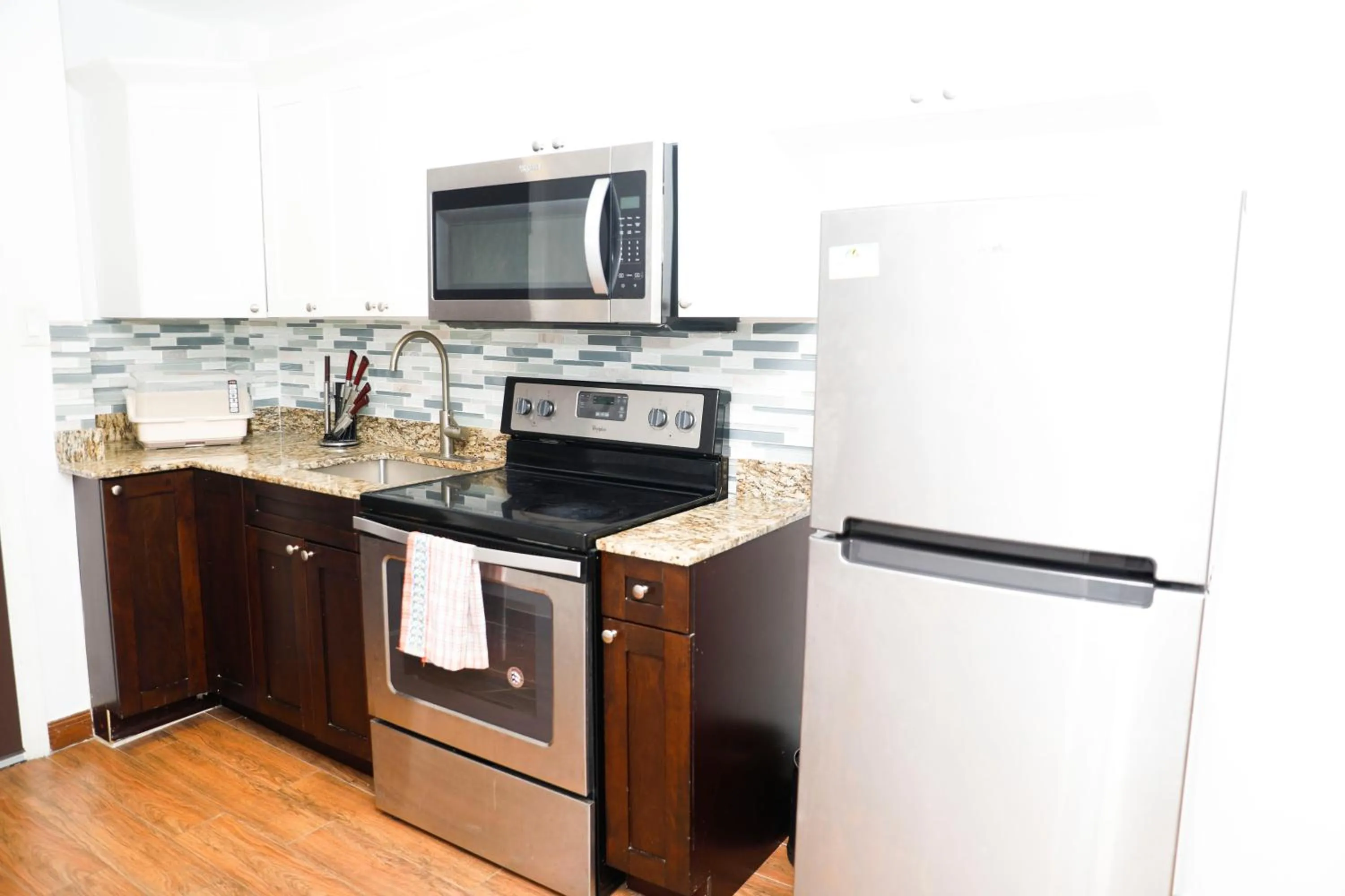 Kings Pavilion Suites Hotel