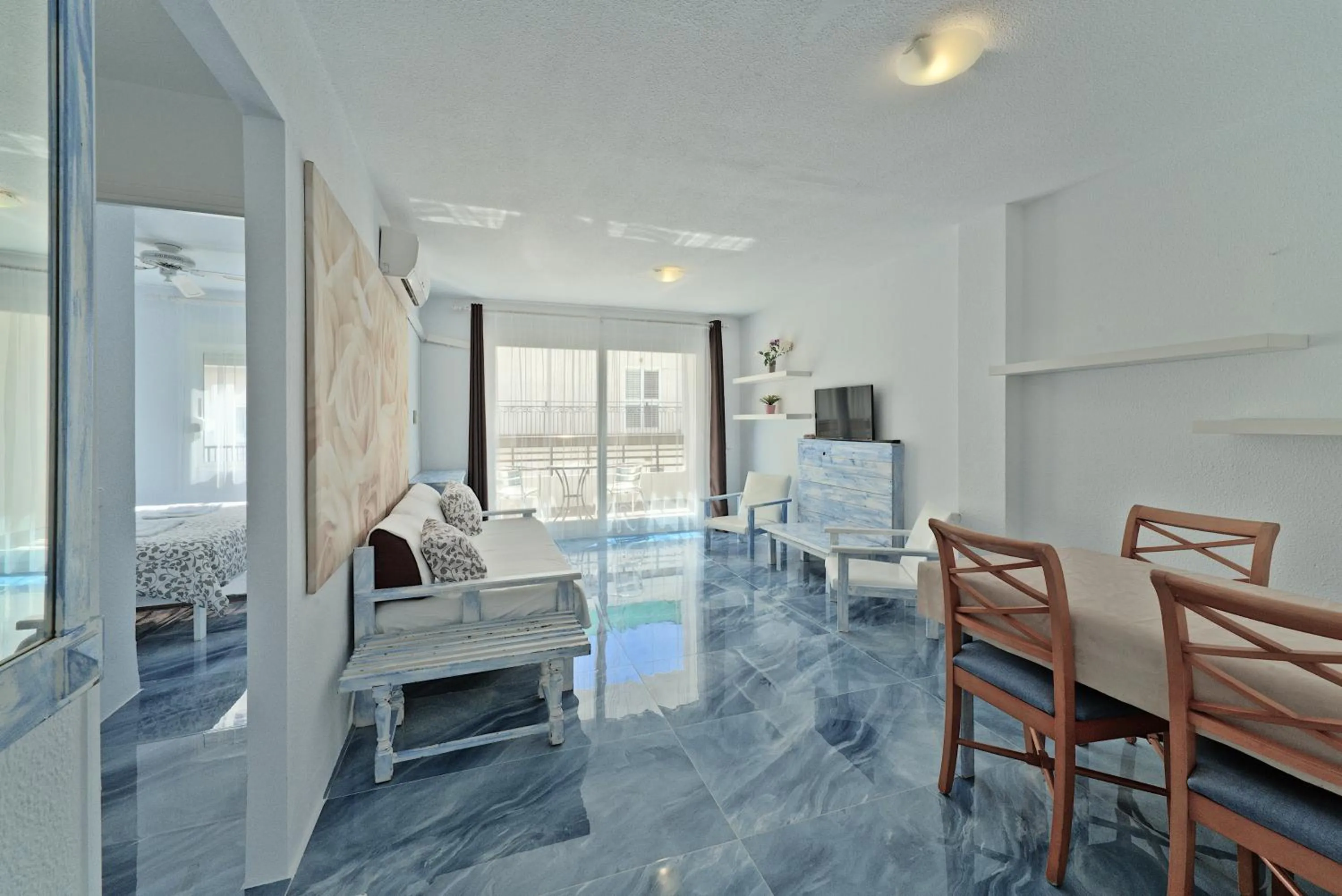 Living room in All Suite Ibiza Aparthotel