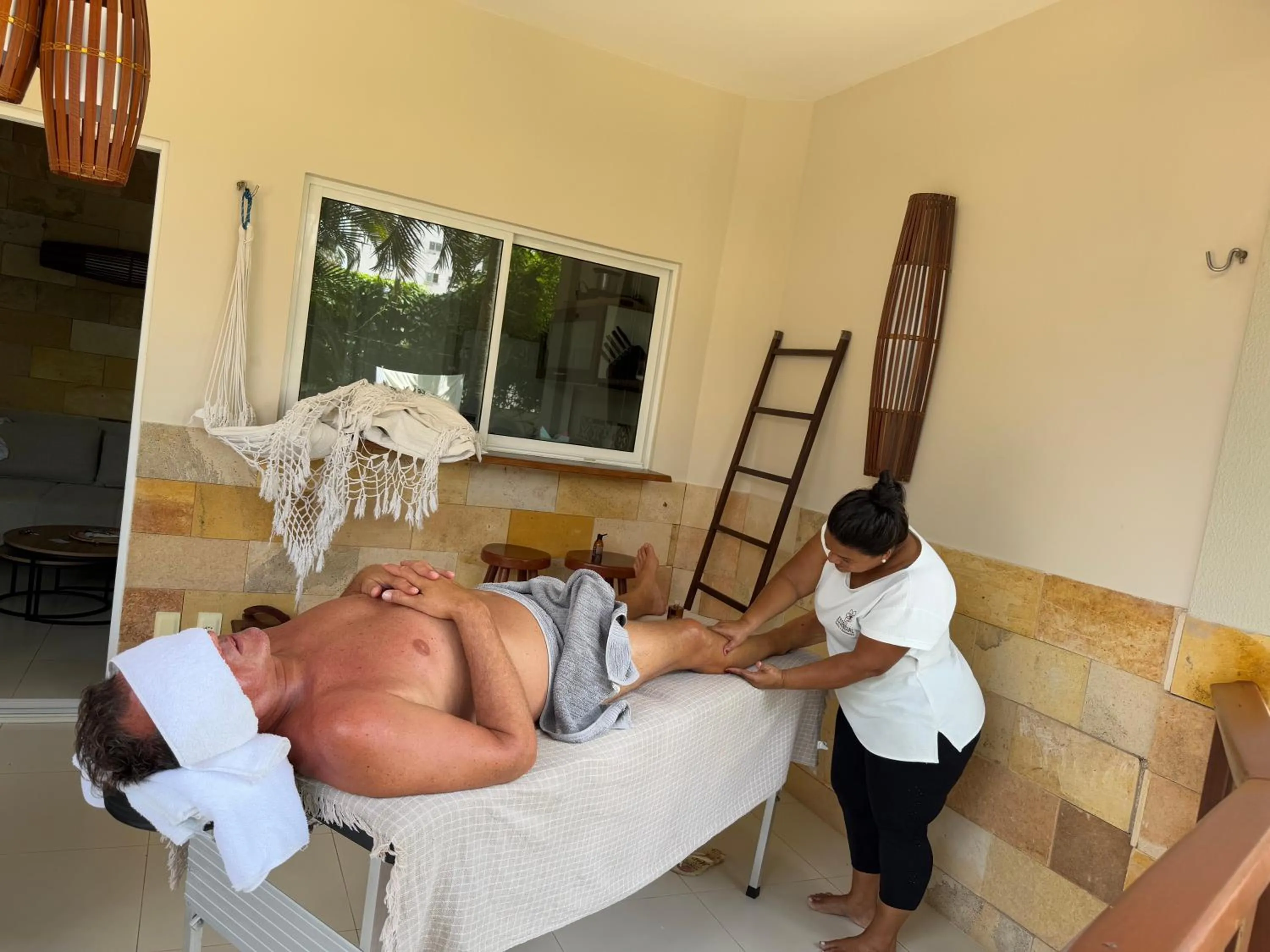Massage in Kite Dream Cumbuco Apartments 60 & 120qm