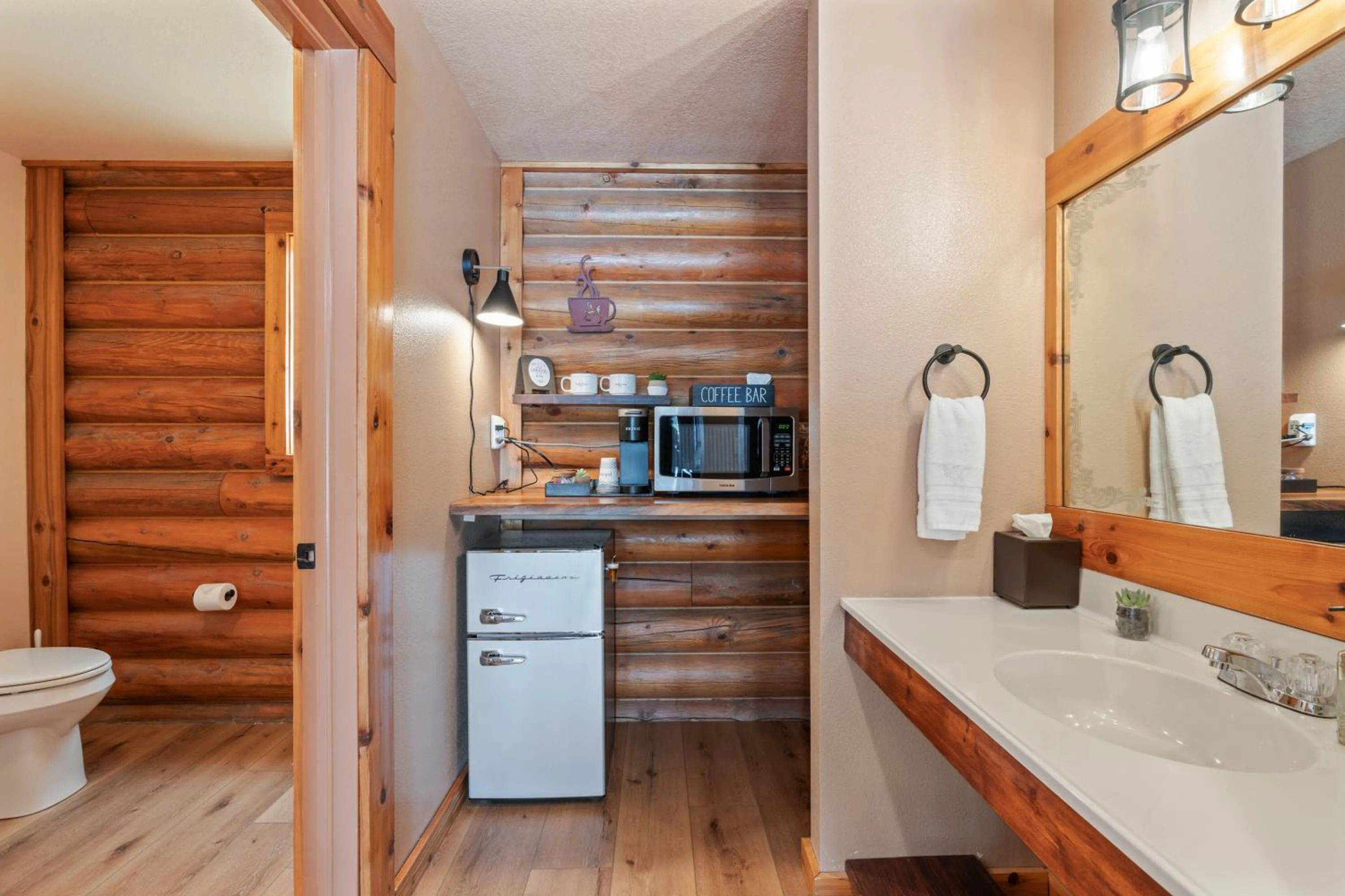 Toilet in Duck Creek Village Inn