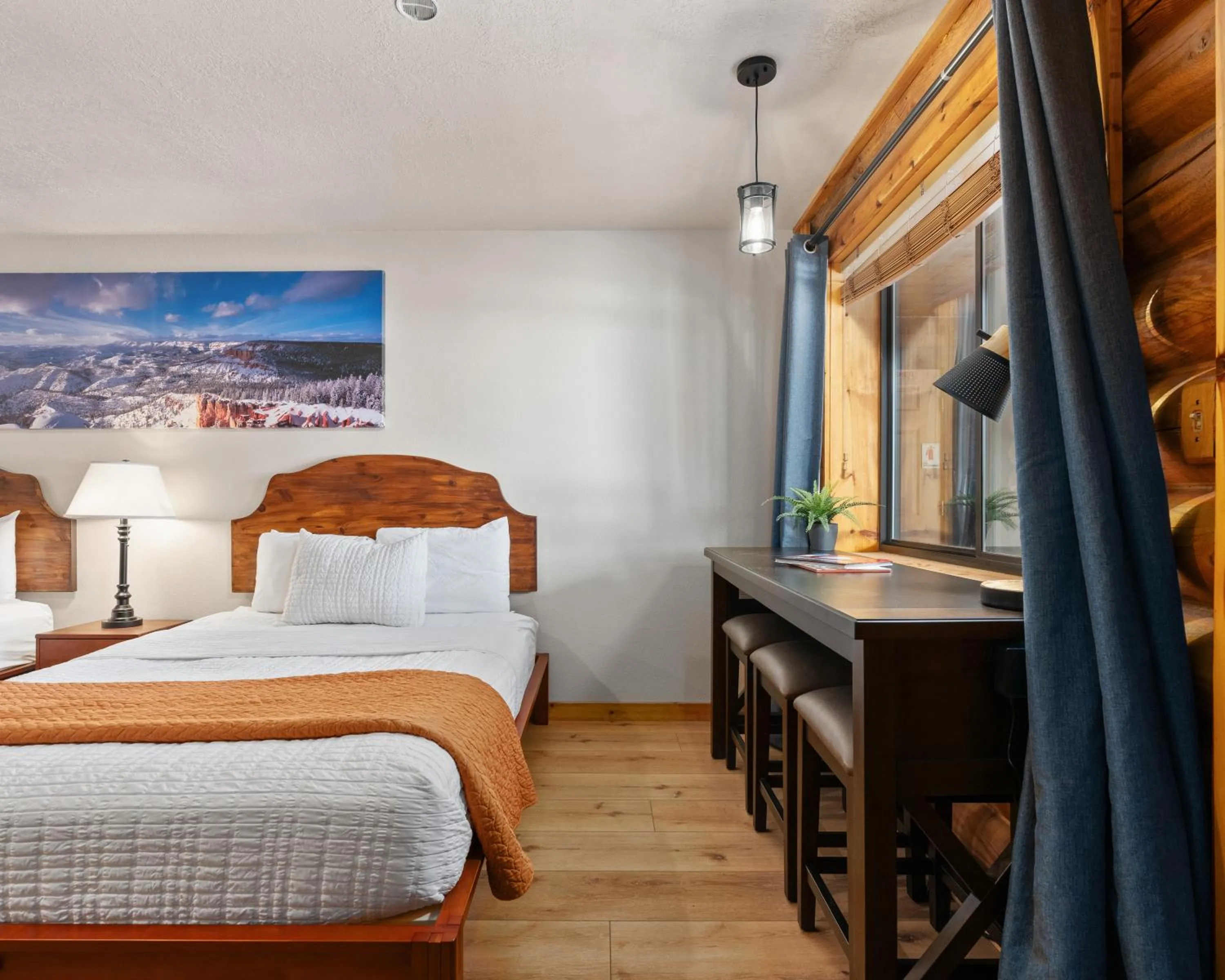 Bed in Duck Creek Village Inn