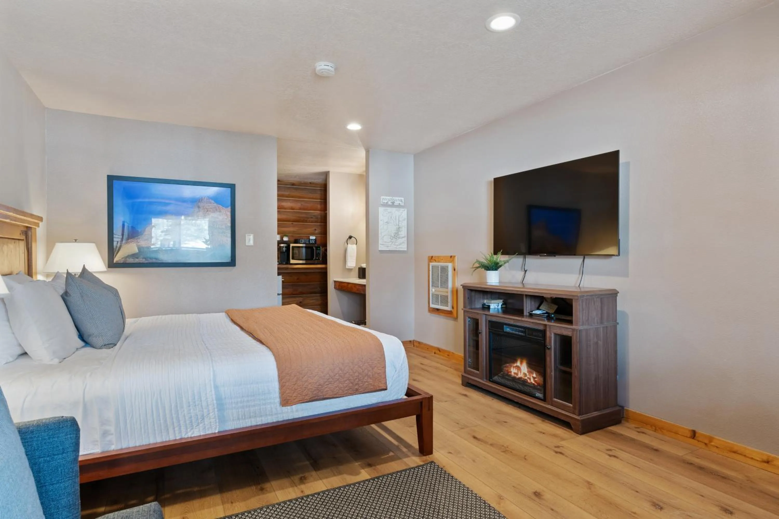 Bed in Duck Creek Village Inn