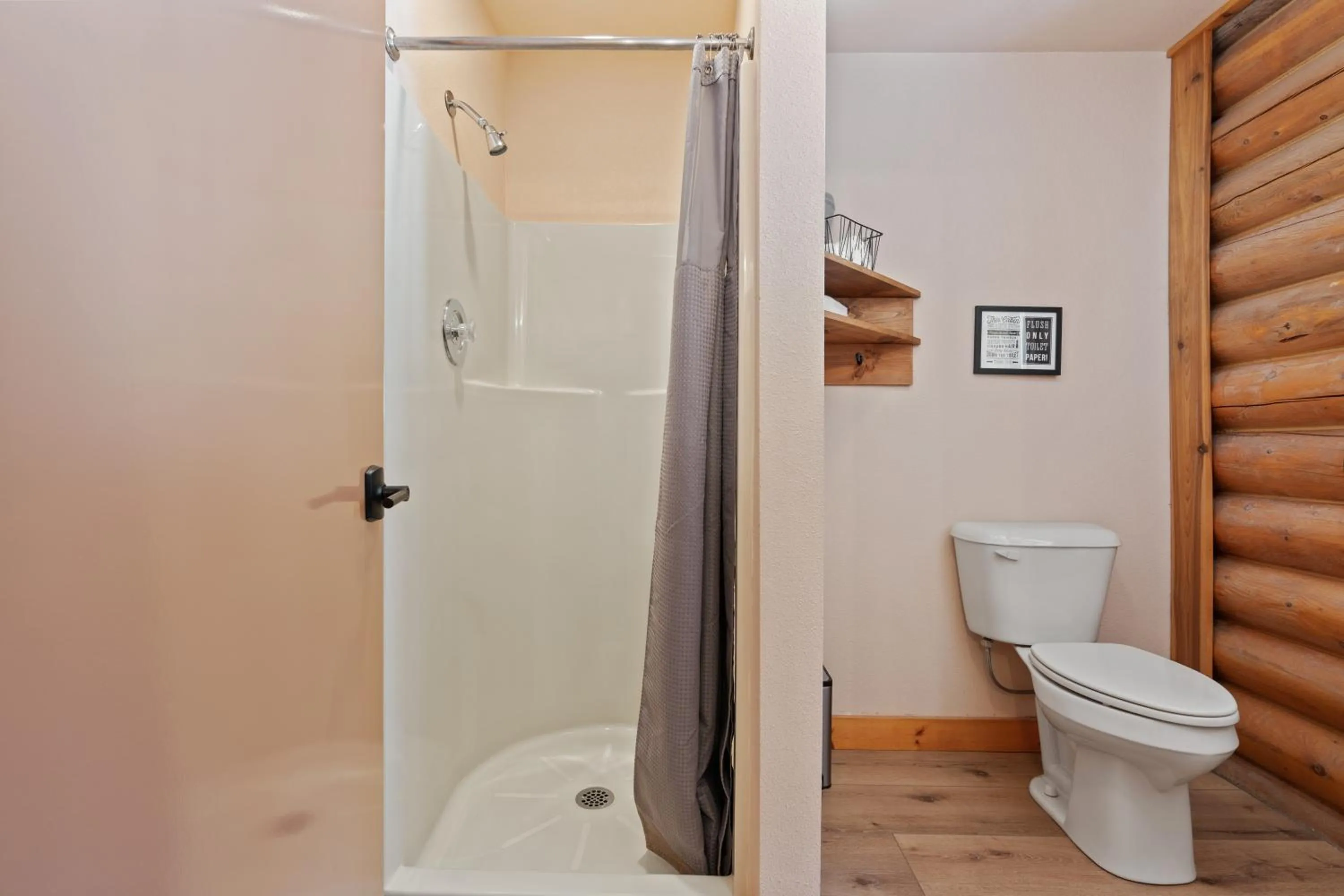 Shower in Duck Creek Village Inn