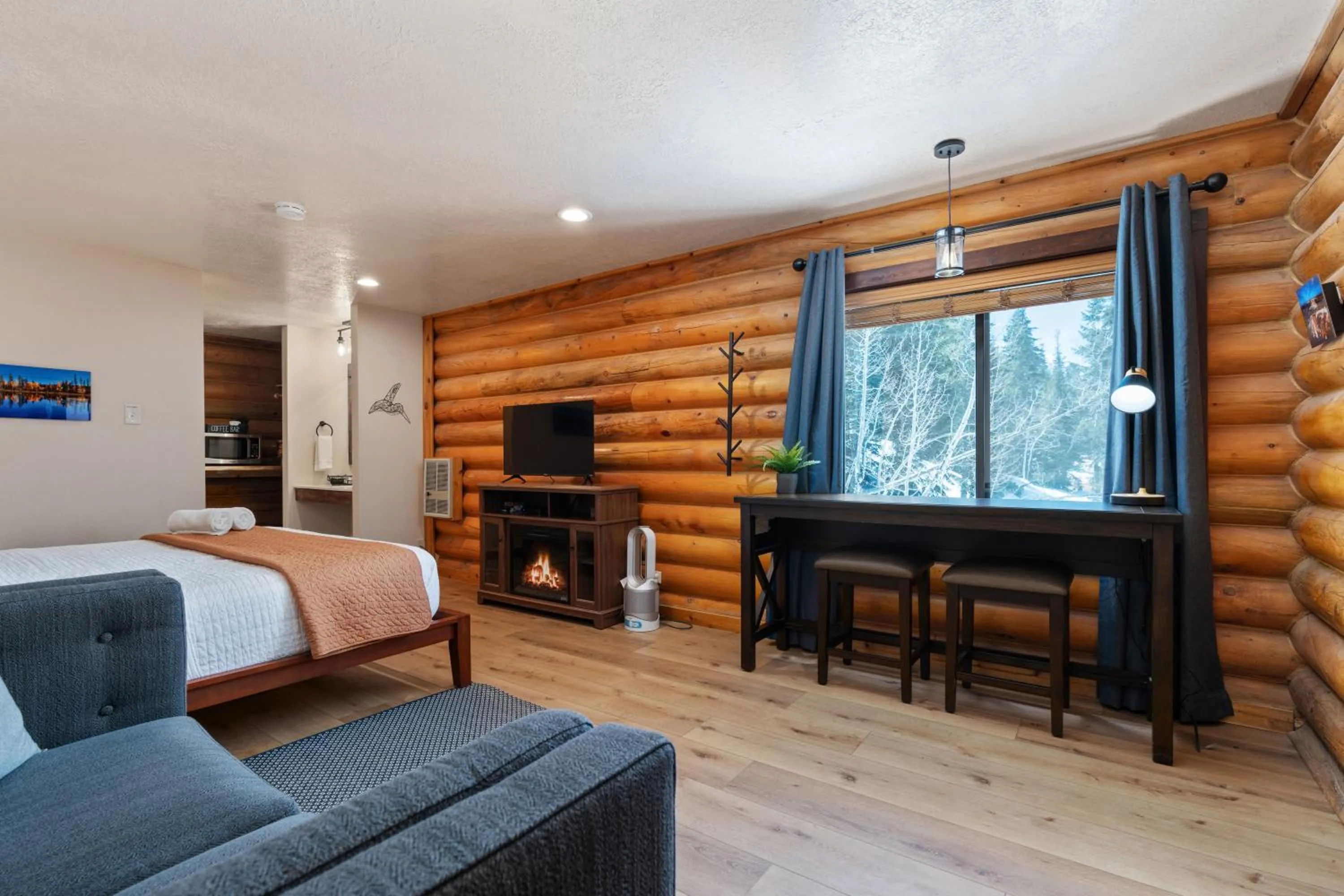 Bed in Duck Creek Village Inn