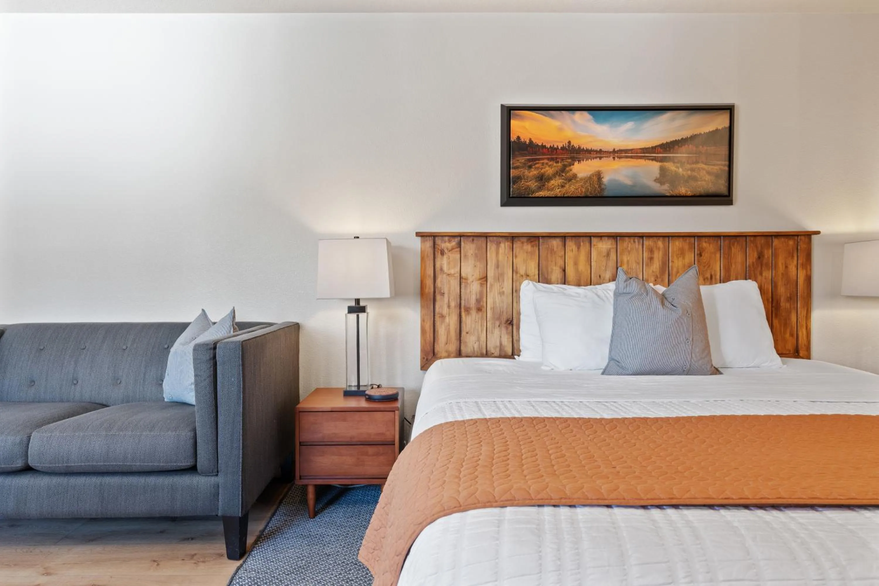 Bed in Duck Creek Village Inn