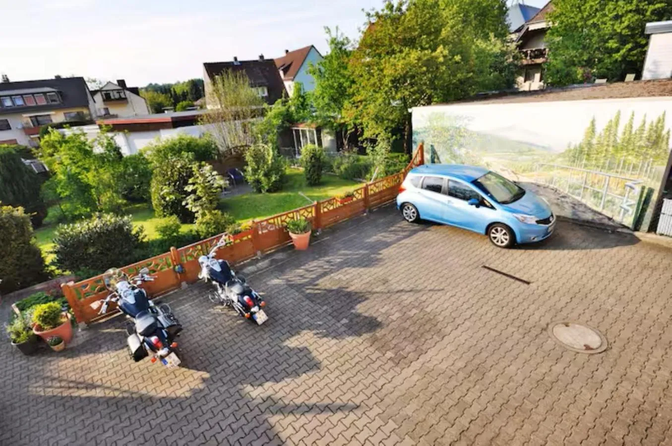 HIRSCH FeWo Burgberg - Parkplatz - Zentral