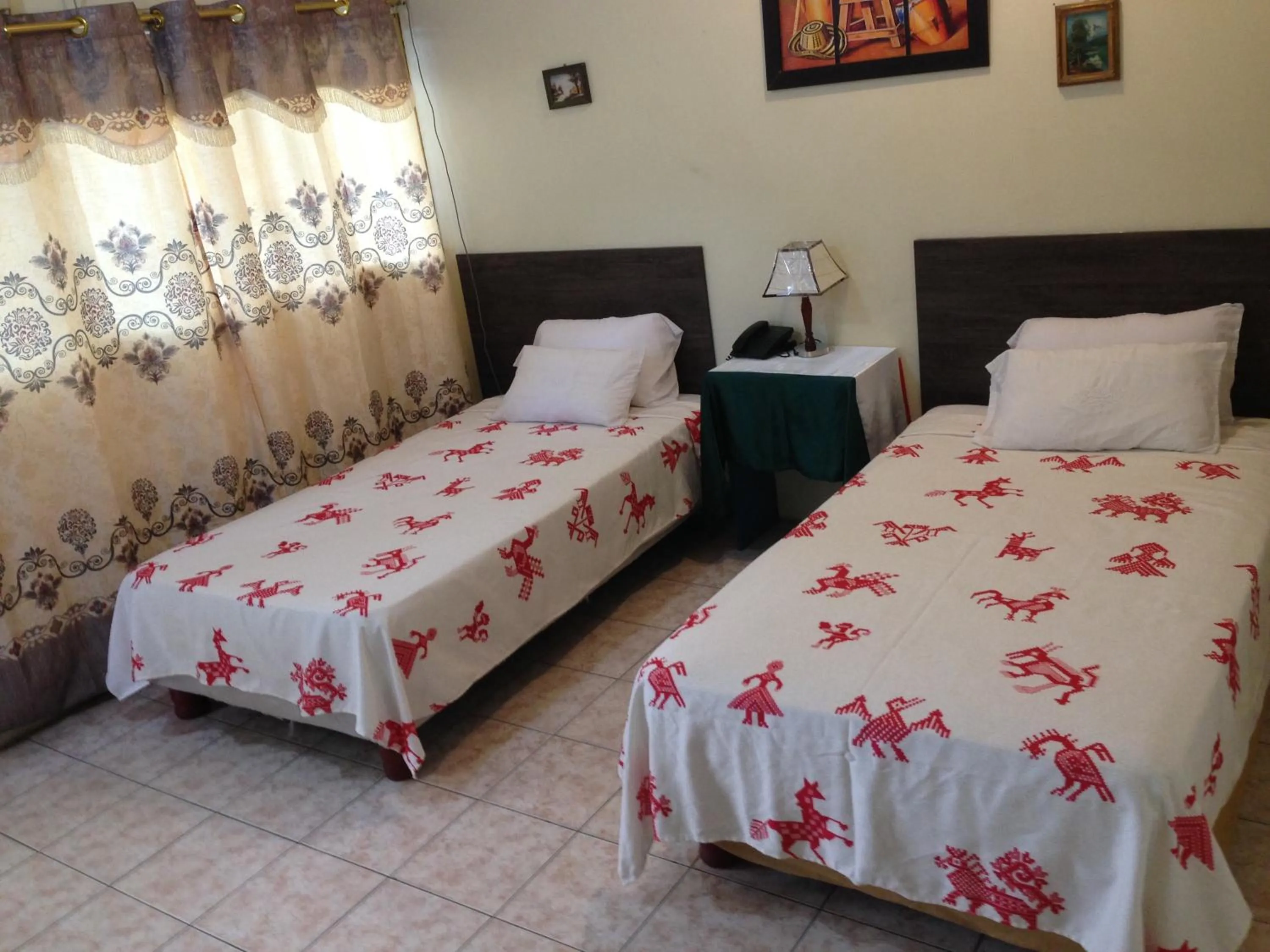 Bedroom, Bed in Hotel MundialCity