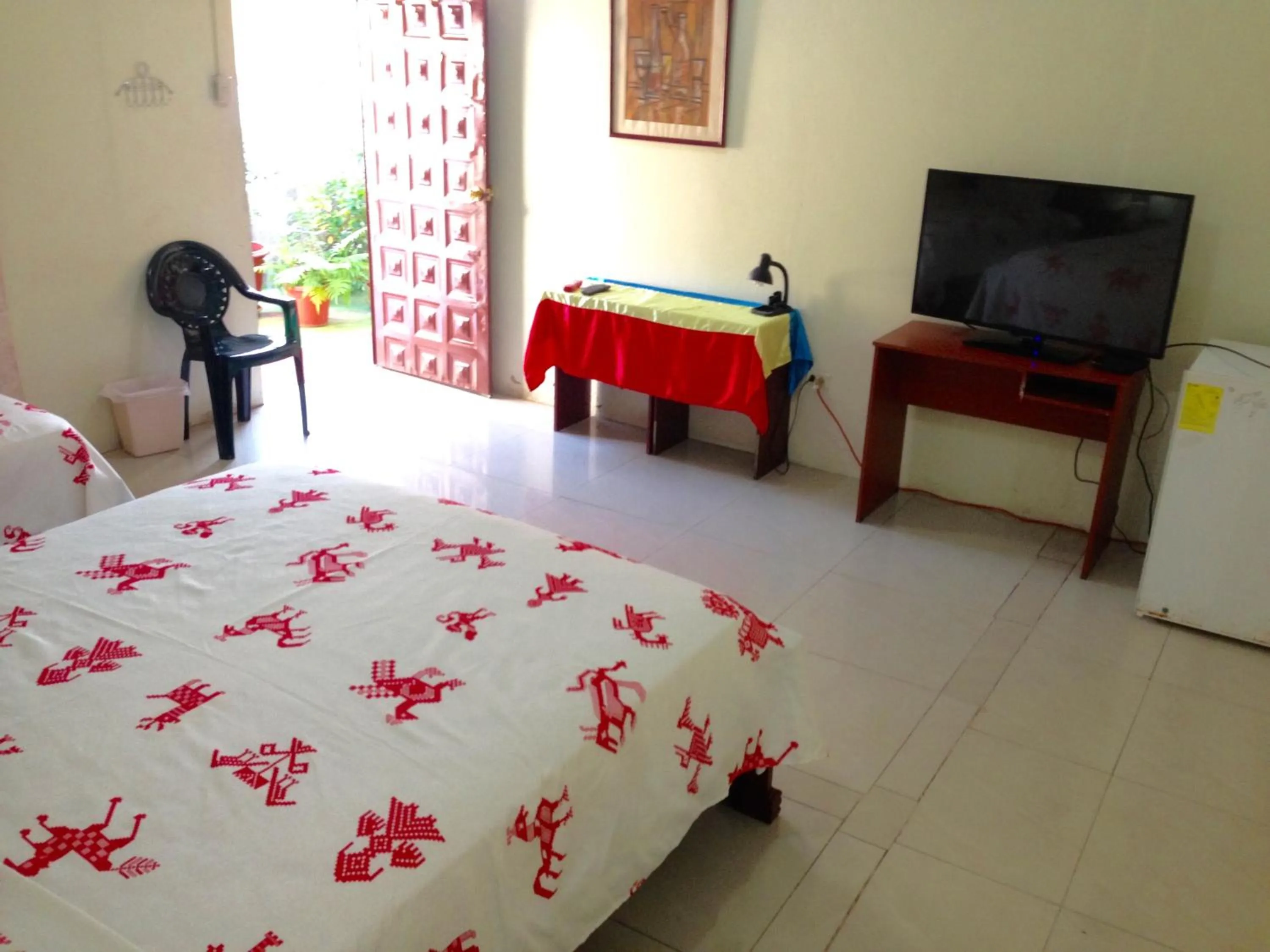 Photo of the whole room, Bed in Hotel MundialCity