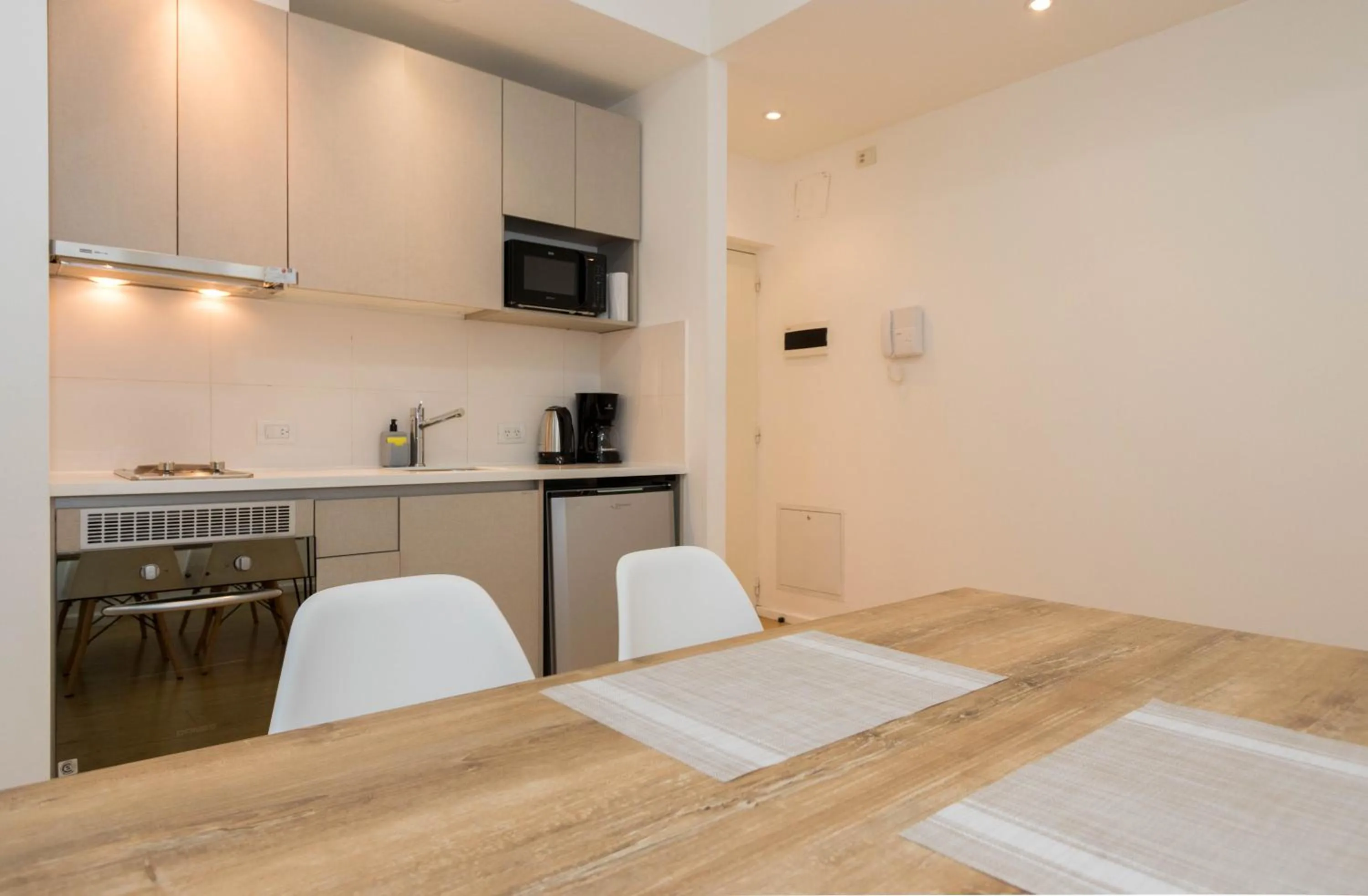 Kitchen or kitchenette in Pacifico Apartamentos