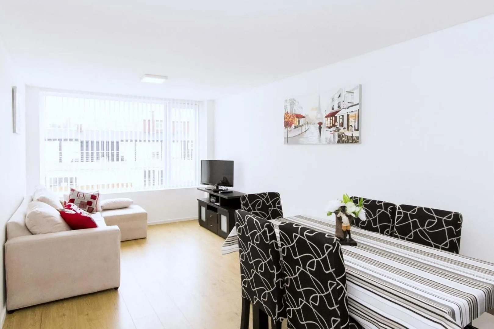 Living room in Pacifico Apartamentos